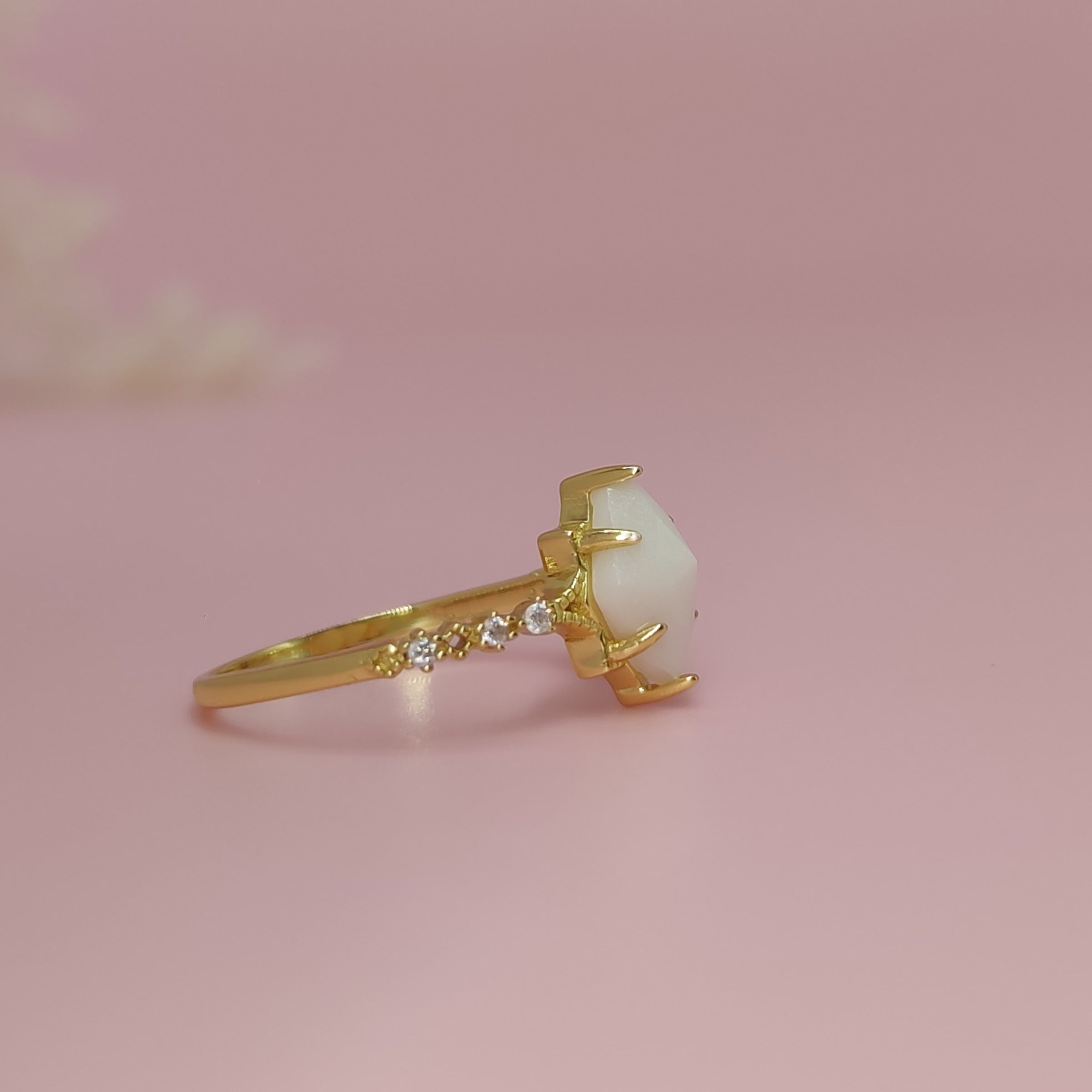 Breastmilk Keepsake Ring - Personalized Memorial Jewelry for Moms | Unique Gift for Breastfeeding Mothers & New Moms | Perfect for Mother's Day, Baby Showers & Special Occasions
