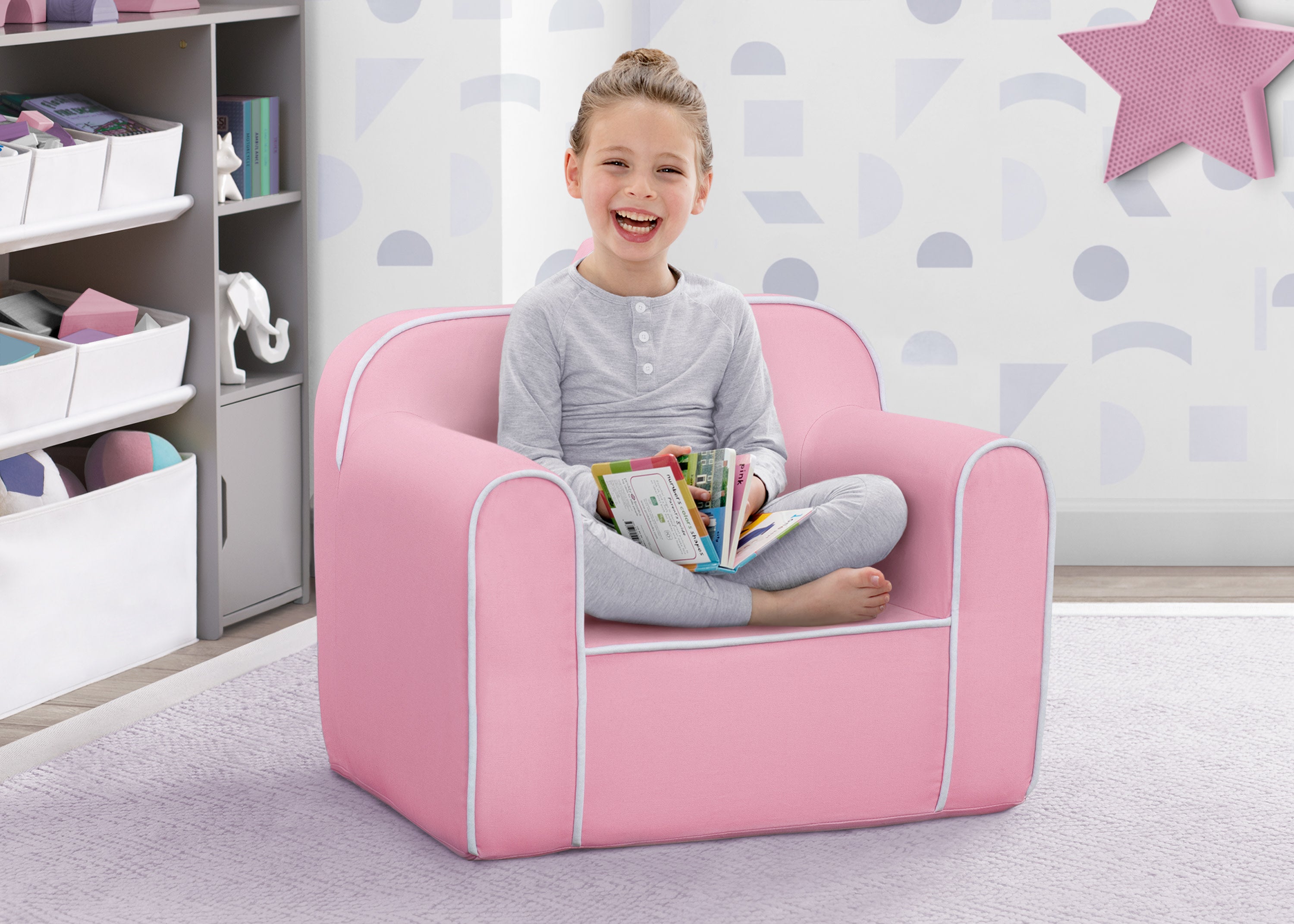 Cozy Kids Chair - Ergonomic & Comfortable Children's Chair for Reading, Gaming & Relaxation - Perfect for Bedrooms, Playrooms & Daycare Centers
