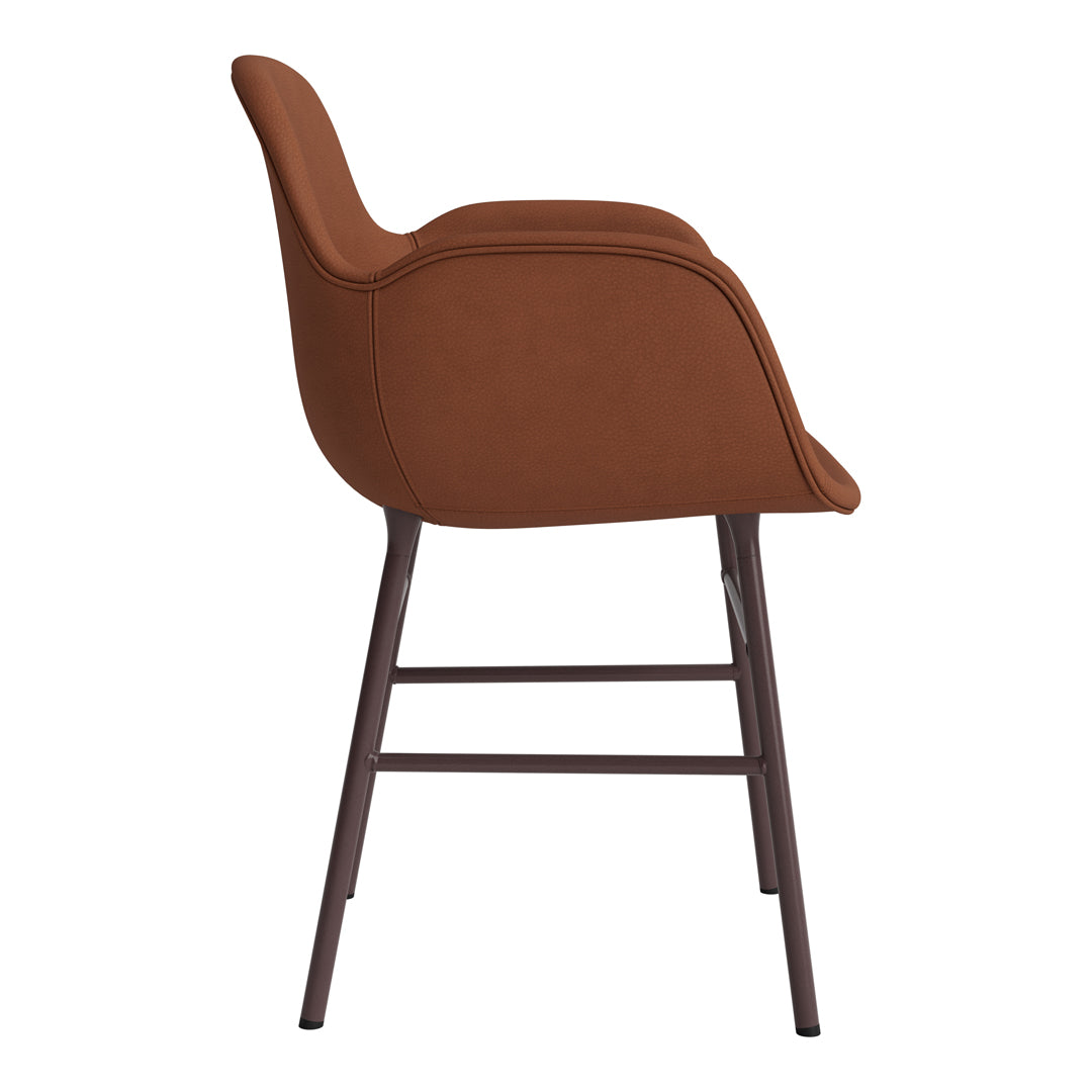 Modern Form Armchair with Sturdy Metal Legs & Soft Upholstery - Perfect for Living Room, Office or Reading Nook