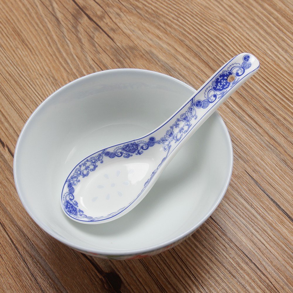 Porlien 4-Piece Blue Floral Porcelain Chinese Knot Soup Spoon Set - 5 Inch Elegant Asian Dining Utensils for Soup, Dessert & Tea Ceremonies