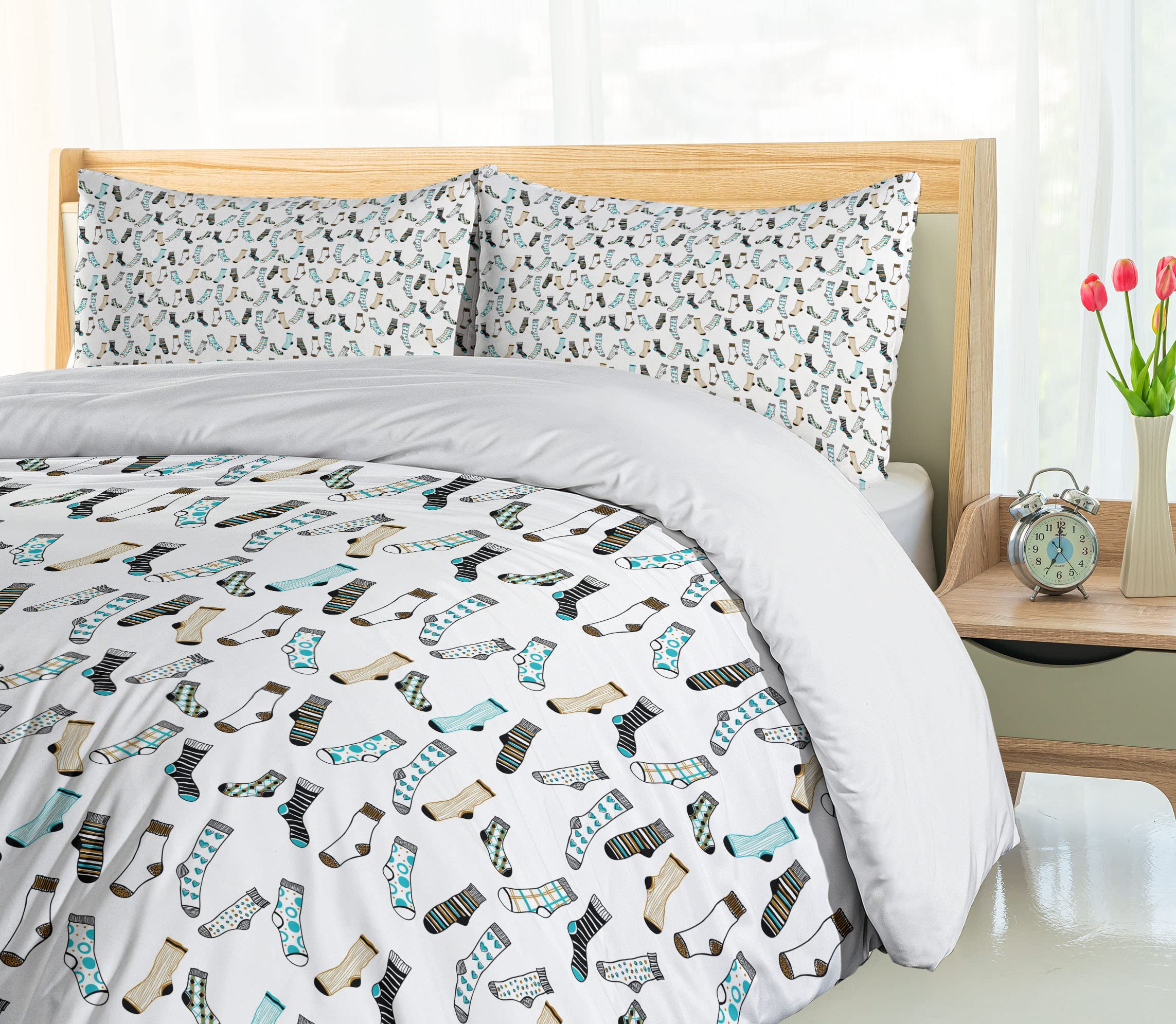 Ambesonne Cartoon Duvet Cover Set - Funny Laundry Themed 3-Piece Bedding with 2 Pillow Shams, California King Size, Dark Blue Beige - Perfect for Teen Bedrooms & College Dorm Decor
