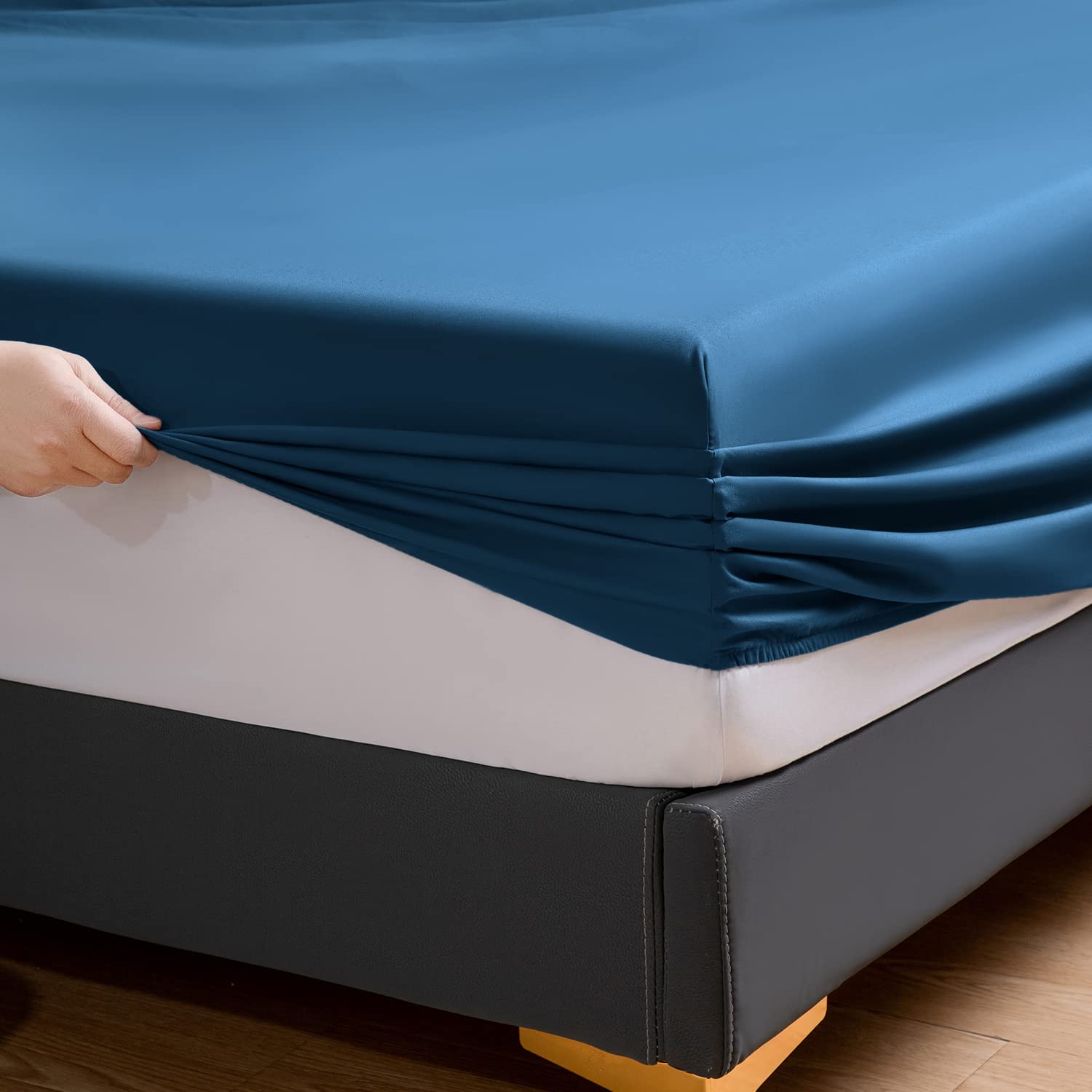Premium 1800 Thread Count SONORO KATE Bed Sheet Set - Ultra Soft Cooling Microfiber Bedding with Pillowcases (4-Piece, California King, Navy Blue) for Luxury Hotel-Style Comfort at Home