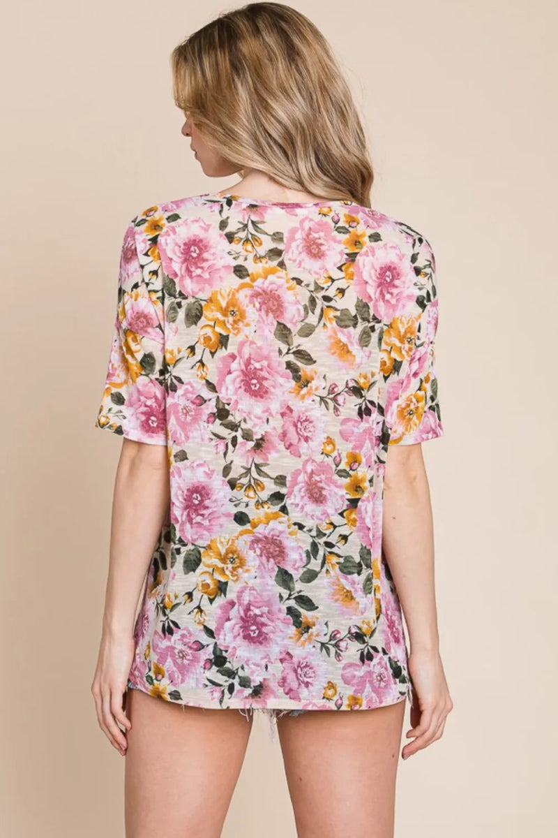 BOMBOM Floral Print Round Neck T-Shirt for Women - Casual Style Summer Top for Outfits, Streetwear & Daily Wear