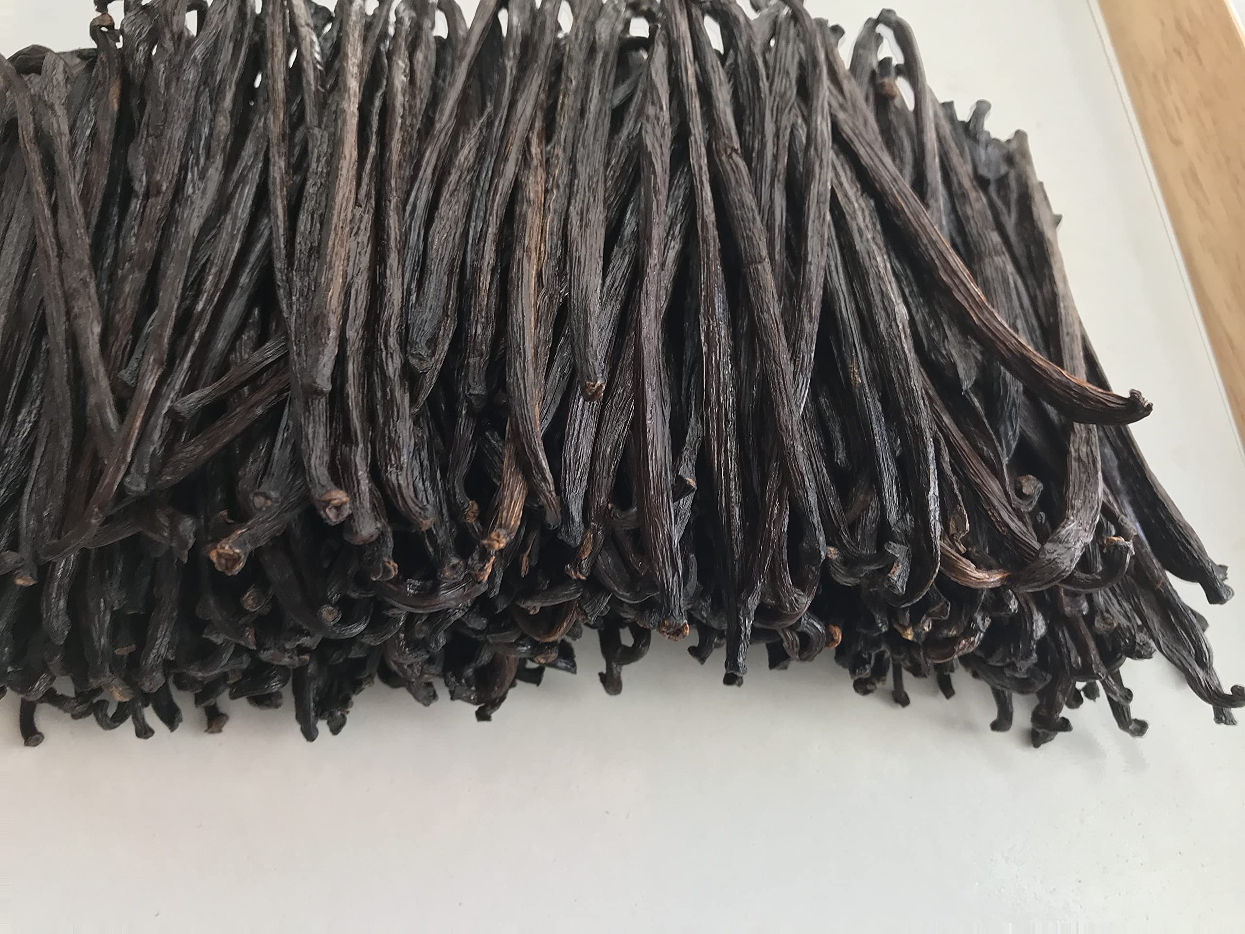Premium 26 Tahitian Vanilla Beans Grade B - 4