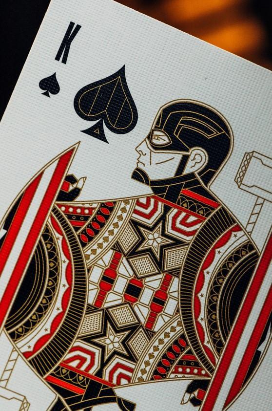 Marvel Avengers Playing Cards by Theory11 - Premium Collectible Deck for Card Games, Magic Tricks & Gifts | Superhero Theme for Parties & Game Nights