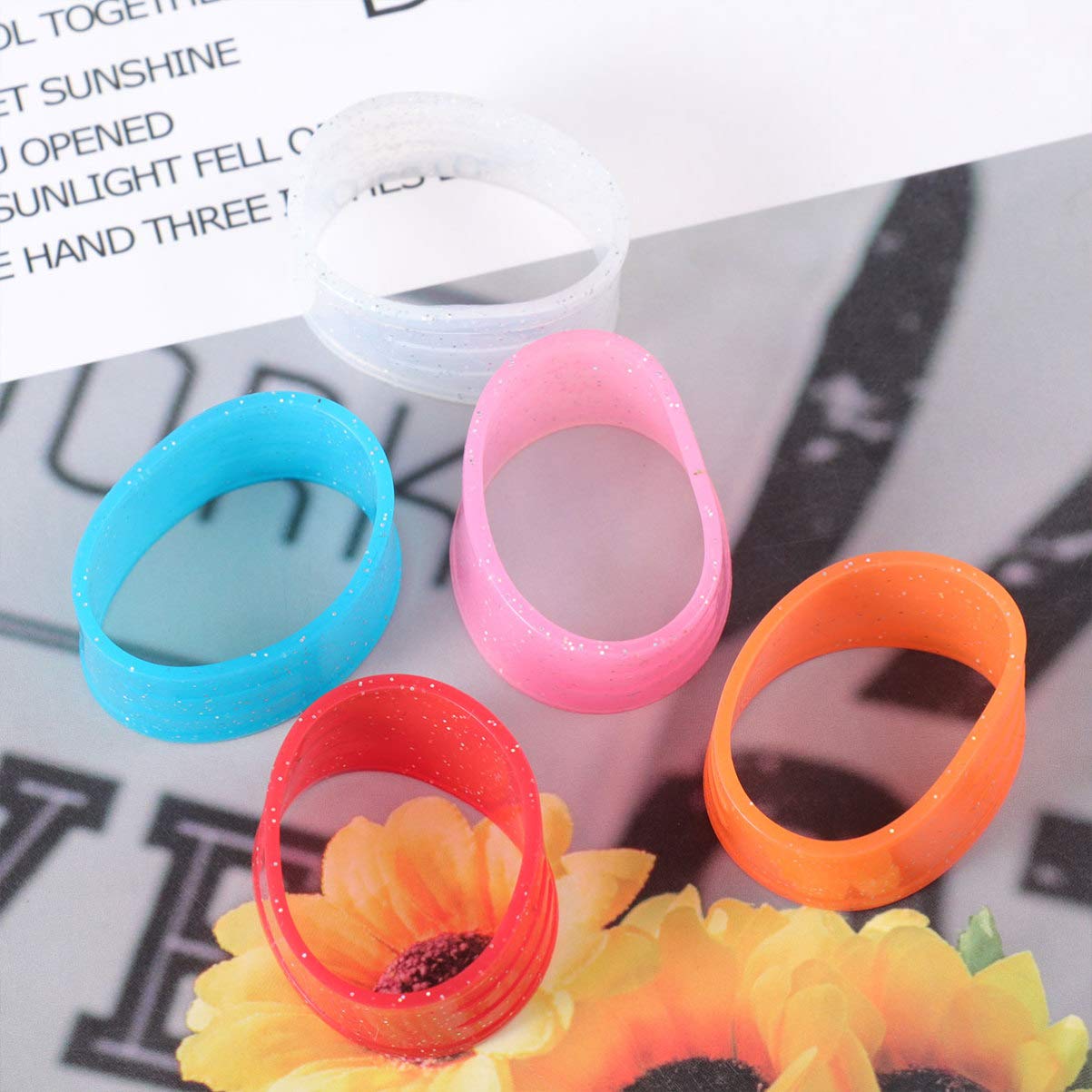 LIOOBO 5PC Tennis Racket Handle Grip Rings - Durable Racket Grip Bands for Enhanced Comfort and Control in Badminton & Tennis, Perfect for Training and Match Play