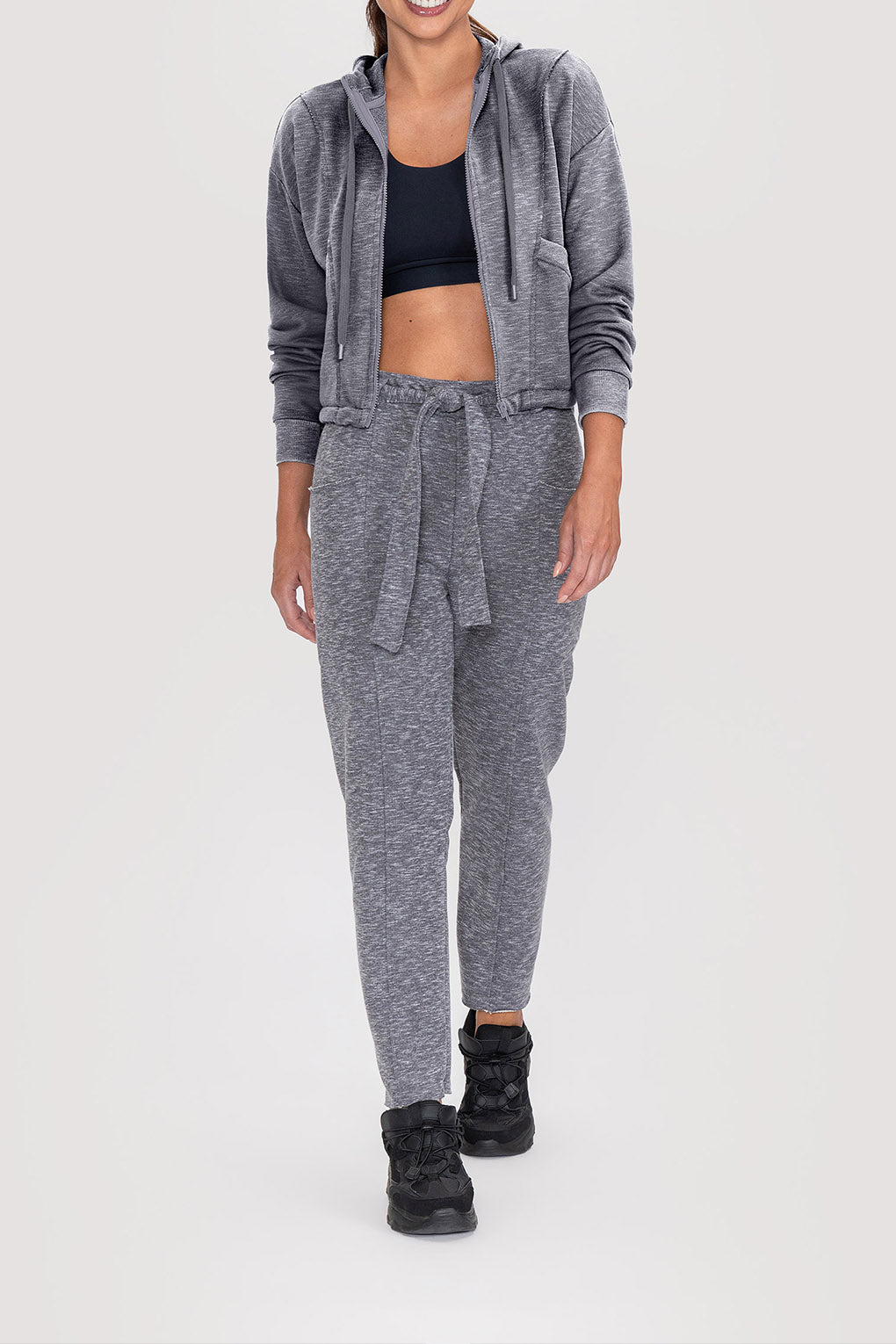 Soft Minimalist Jacket for Women - Lightweight, Comfortable & Stylish Outerwear - Perfect for Casual Wear, Travel & Layering