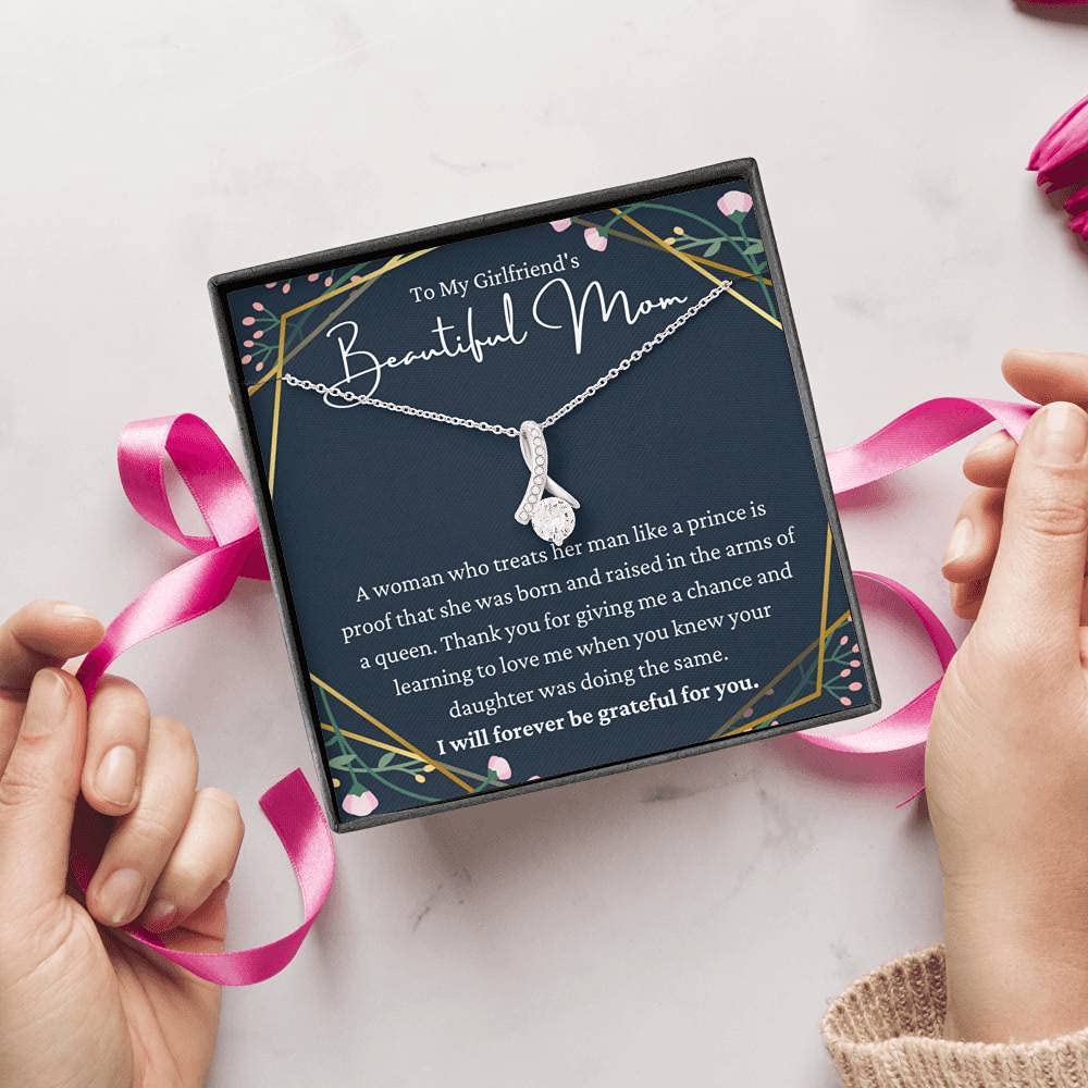 Personalized Handmade Necklace Gift for Mom - Message Card Jewelry, Mother's Day Present in White & Gold - Perfect for Special Occasions
