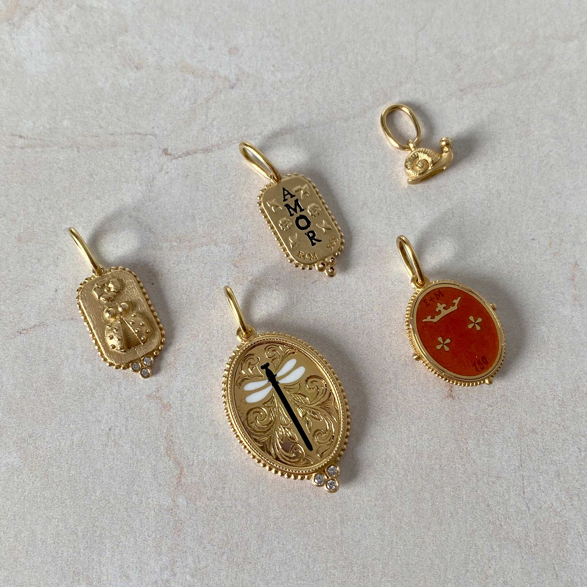 18K Gold Enamel Small Oval Dragonfly Charm Pendant - Elegant Jewelry Gift for Women, Perfect for Necklaces & Bracelets - Birthday, Anniversary, Valentine's Day Present