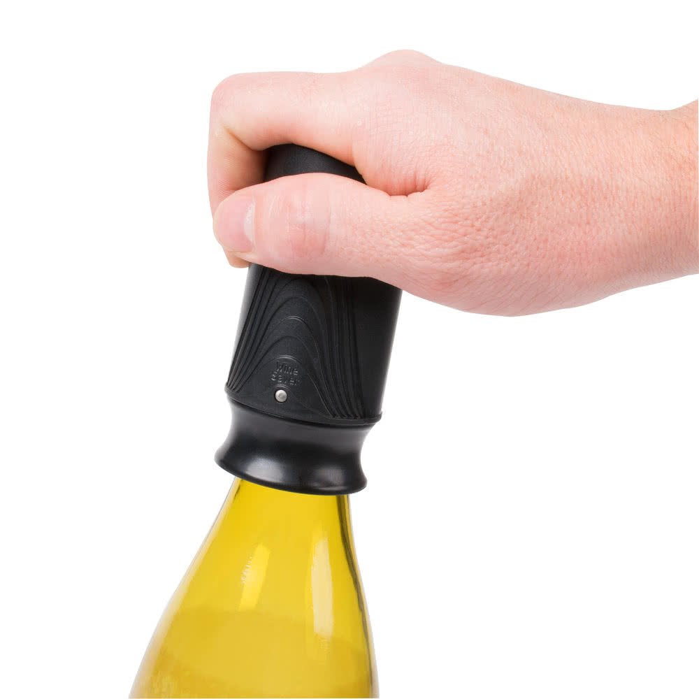 Franmara Wine Saver Vacuum Pump & Stoppers - Black | Preserve Wine Freshness