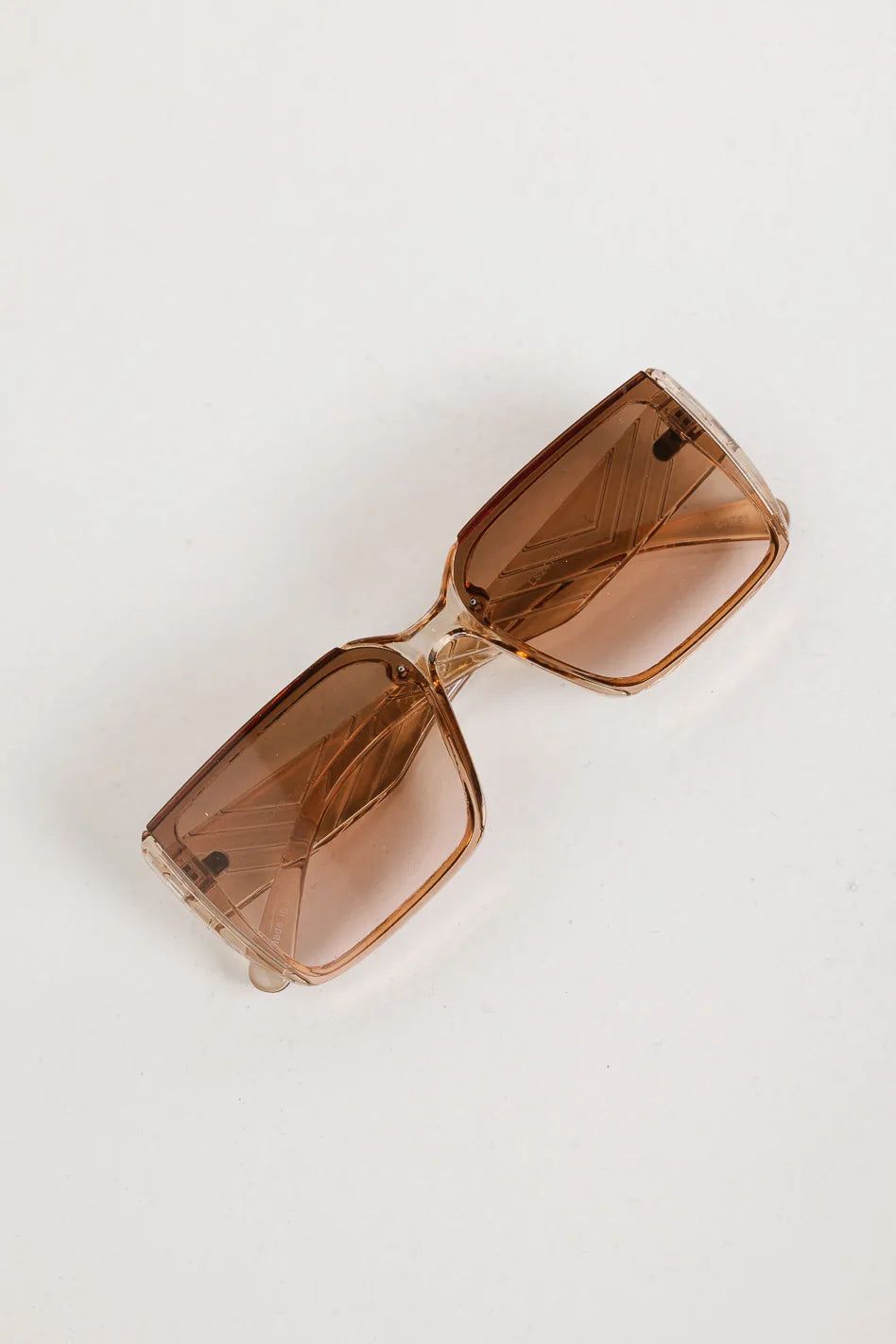 Ember Chevron Sunglasses for Women & Men - UV400 Protection, Polarized, Retro Vintage Style - Perfect for Driving, Beach, and Outdoor Activities