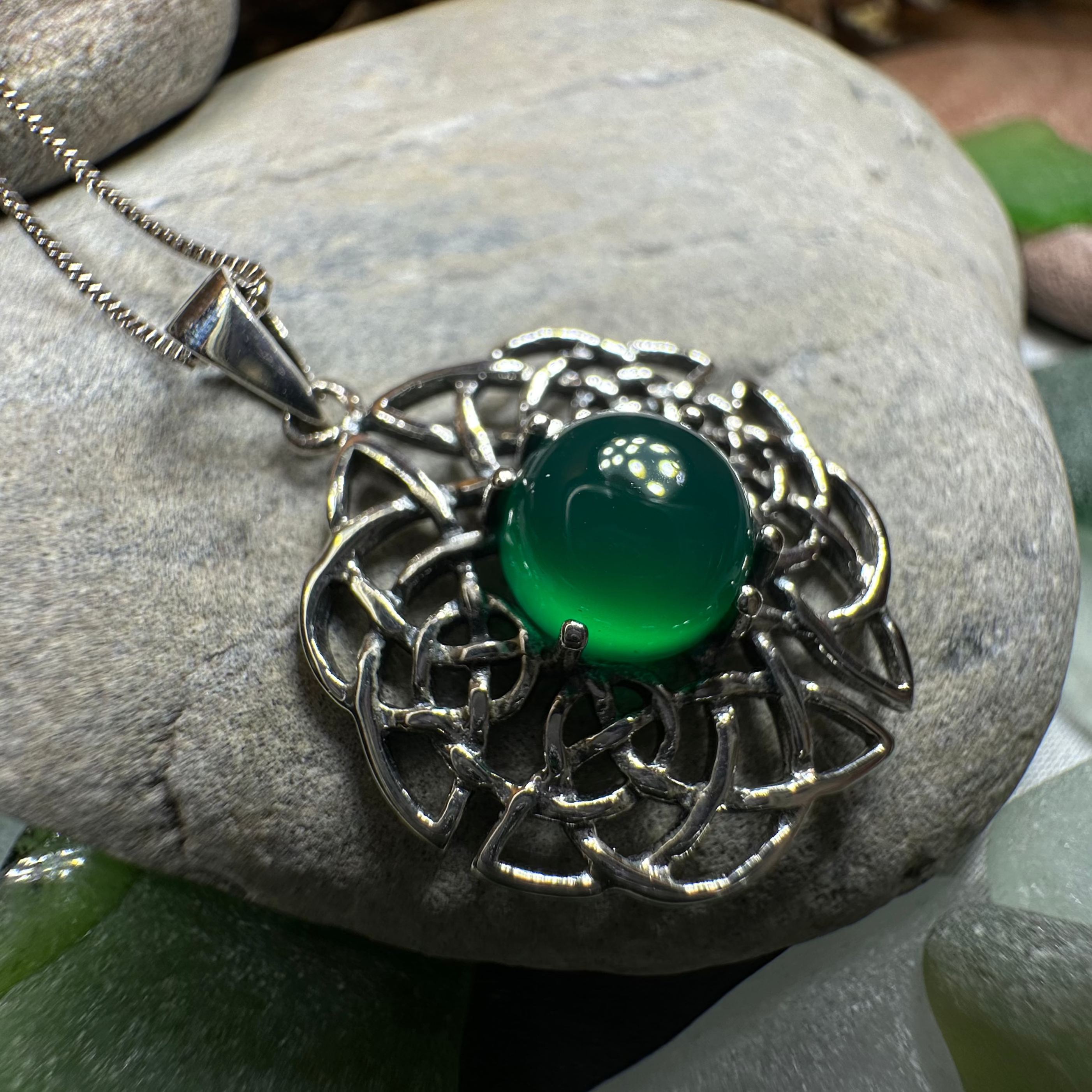 Elvenfire Celtic Knot Necklace for Women - Stainless Steel Viking Jewelry - Elegant Norse Pendant for Everyday Wear & Special Occasions