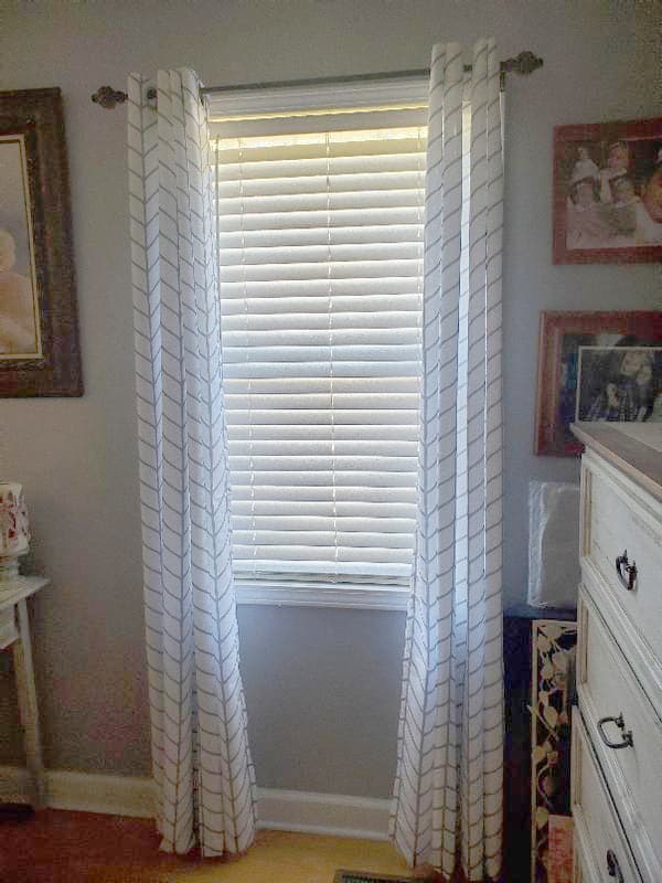 Calia Chevron Geo Window Curtain Panels Set - Stylish Chevron Pattern Blackout Curtains for Living Room & Bedroom - Elegant Home Decor for Privacy & Light Control