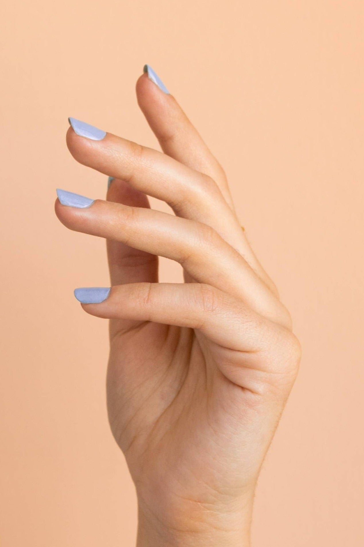 Les Hamptons Nail Polish - Long Lasting Vegan Nail Lacquer - Salon Quality Nail Enamel for Women - Perfect for Parties, Weddings & Everyday Wear