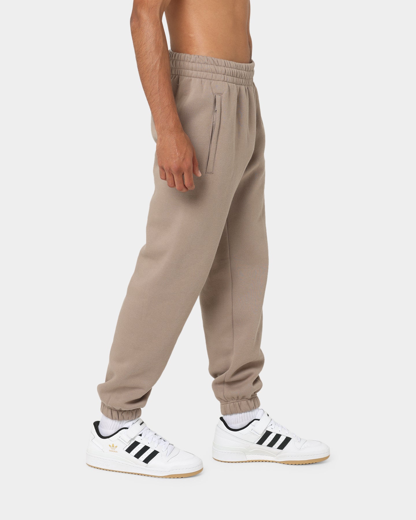 Adidas Trefoil Linear Sweatpants for Men - Soft Fleece Joggers with Side Pockets, Comfortable Lounge Pants in Brown - Perfect for Gym, Running, and Casual Wear