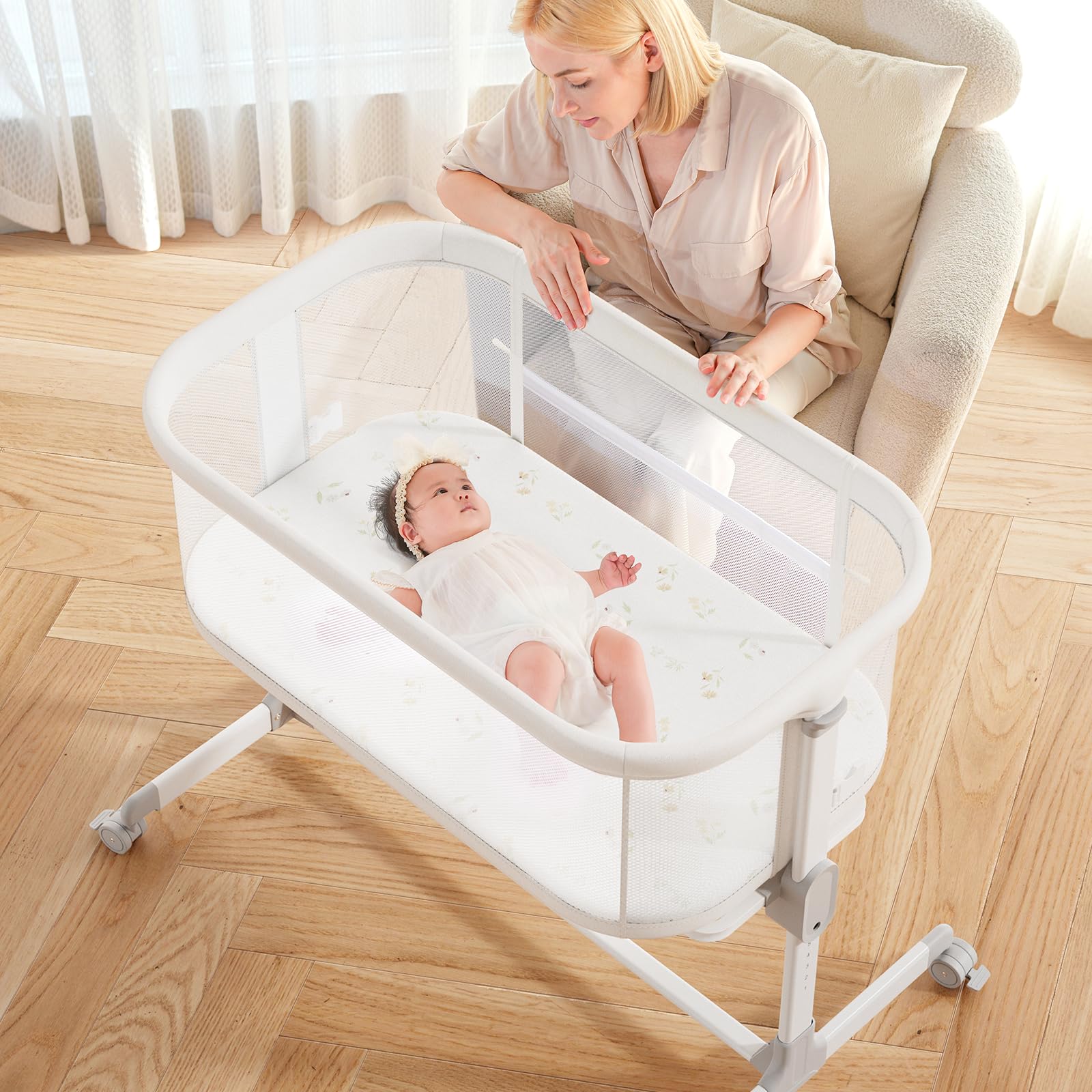 Fodoss Adjustable Baby Bassinet Bedside Sleeper - 7 Height Settings, Portable Crib with Wheels for Newborns & Infants, White - Perfect for Nursery, Bedroom Co-Sleeping & Late Night Feedings