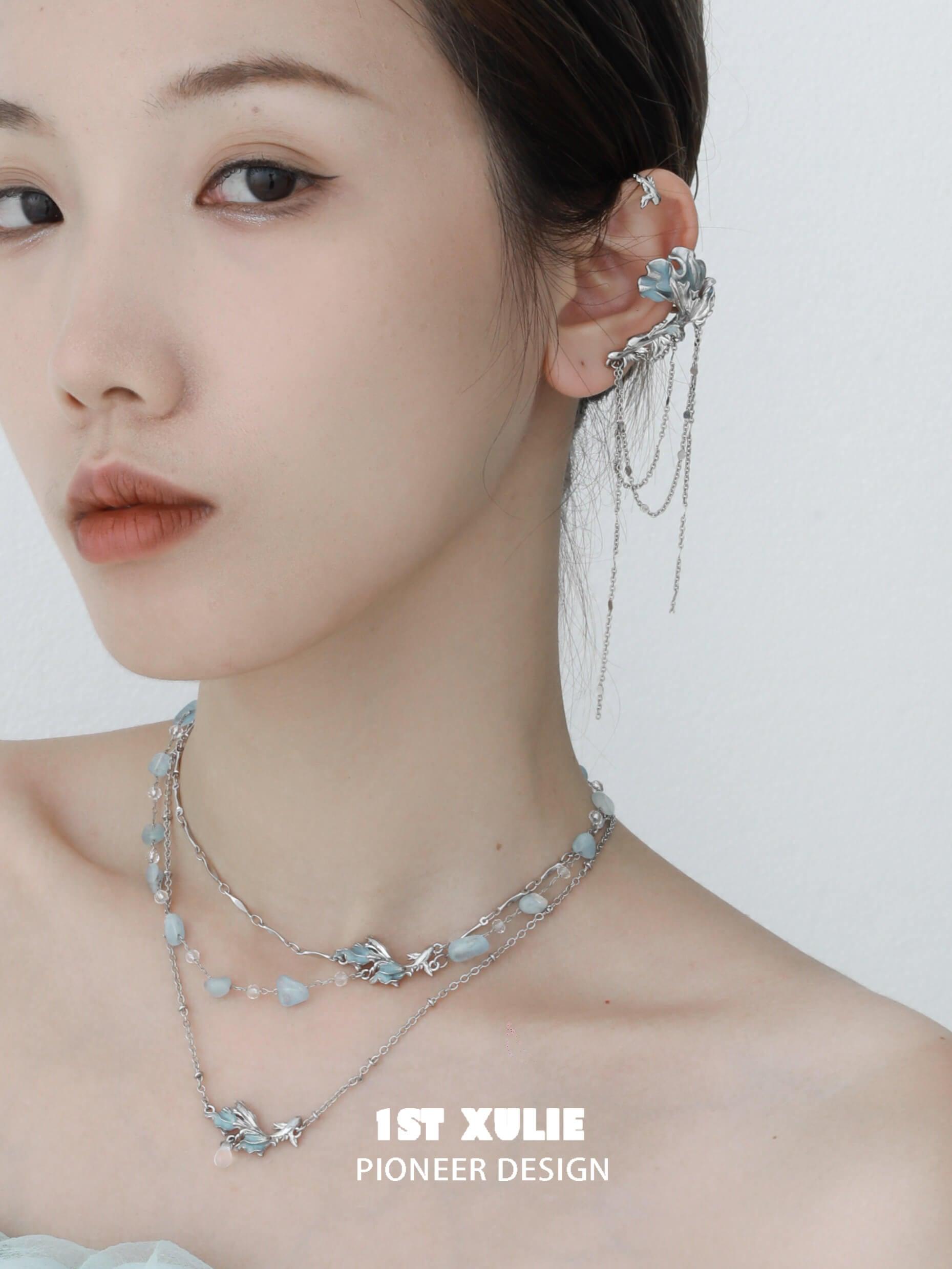 18K Platinum Plated Titanium Chain Necklace with Aquamarine Goldfish Pendant - Elegant Jewelry Gift for Women, Perfect for Birthdays, Anniversaries & Special Occasions