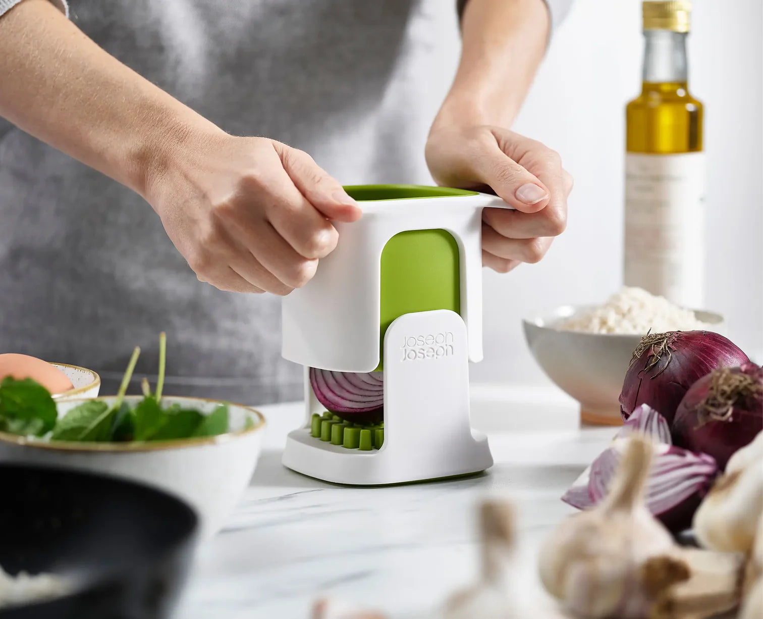 Premium White Vegetable Chopper - ChopCup™ Multi-Functional Kitchen Tool for Dicing, Slicing & Mincing - Perfect for Salads, Stir-Fries & Meal Prep