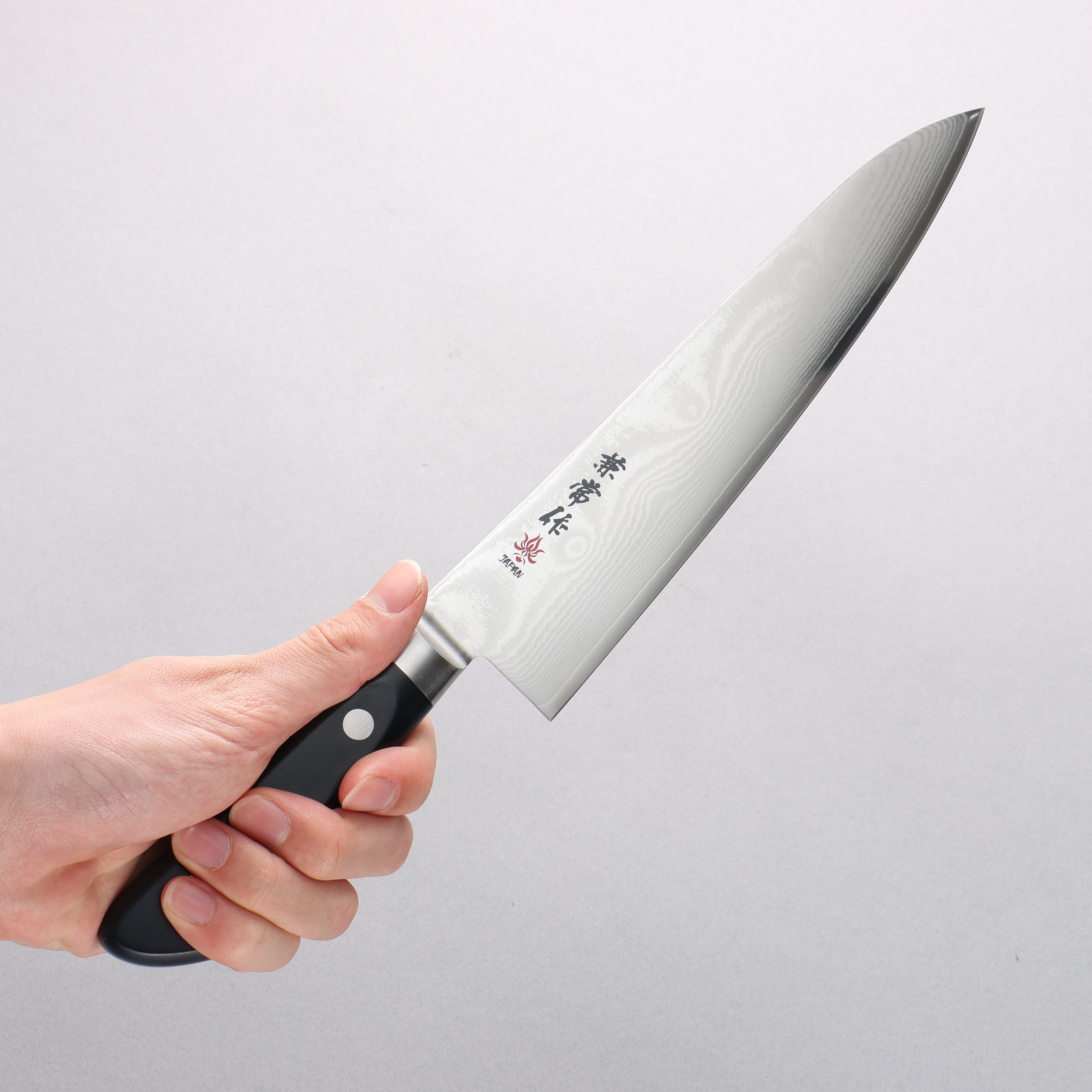 Kanetsune VG10 33-Layer Damascus Gyuto Chef Knife 210mm - Japanese Kitchen Knife with Ergonomic Plastic Handle for Professional Chefs & Home Cooking - Perfect for Slicing, Dicing & Meat Cutting