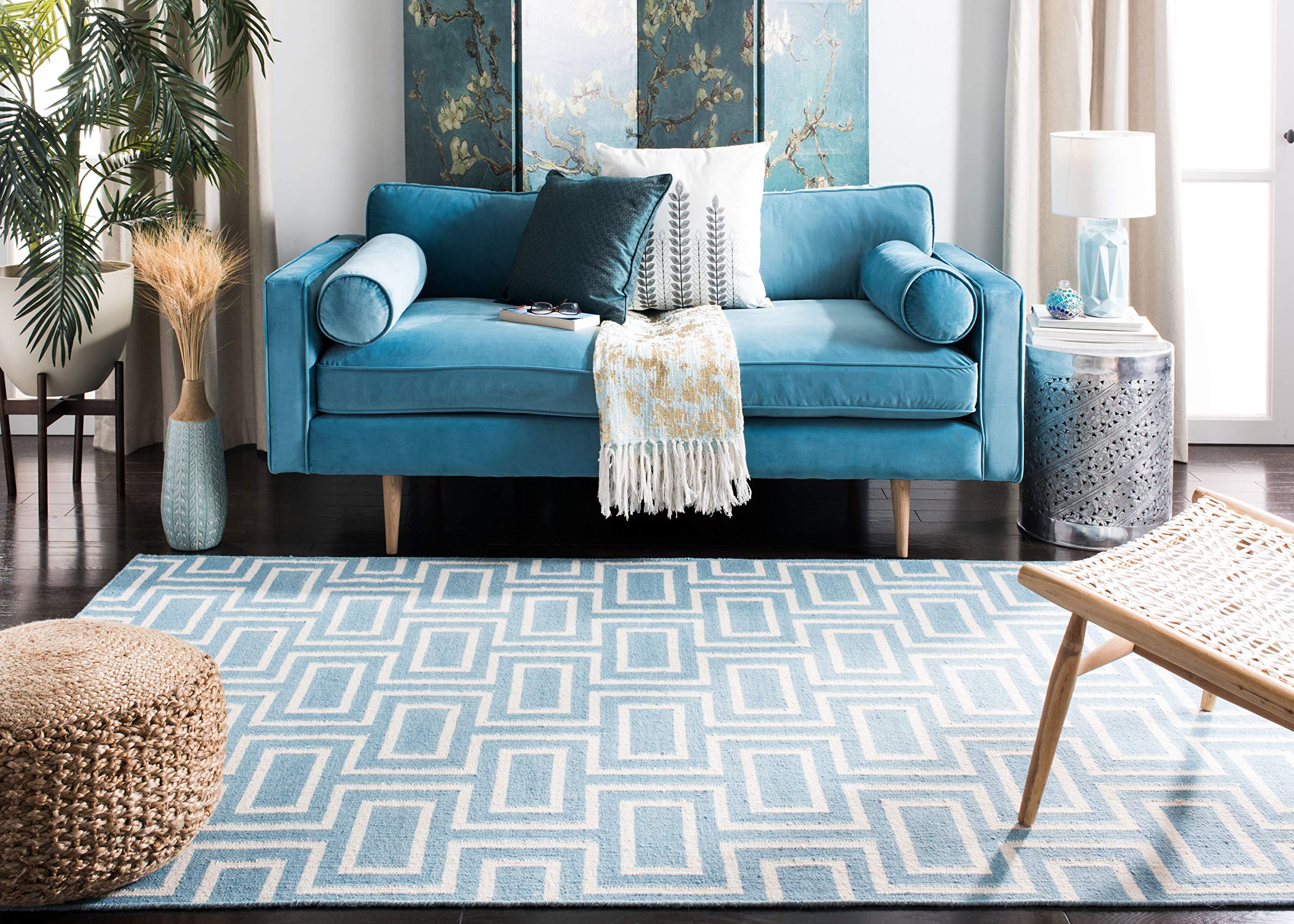 SAFAVIEH Dhurries Collection 8' Square Light Blue/Ivory DHU562A Handmade Flatweave Premium Wool Area Rug - Perfect for Living Room, Bedroom & Home Decor