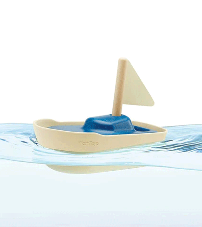PlanToys Wooden Sailboat Toy - Eco-Friendly & Safe for Kids - Perfect for Pretend Play, Bath Time & Nursery Decor