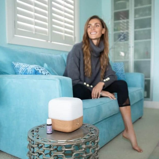 Aroma Dream Diffuser - 300ml Ultrasonic Essential Oil Diffuser with 7 Color LED Lights, Auto Shut-Off & Whisper-Quiet Operation for Home, Office, Yoga & Bedroom Relaxation