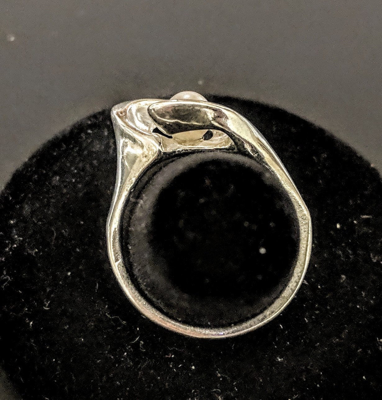 Elegant Sterling Silver Freshwater Pearl Ring with Swirl Design - Perfect Gift for Women, Love, Birthstone Jewelry - Ideal for Weddings, Anniversaries & Special Occasions