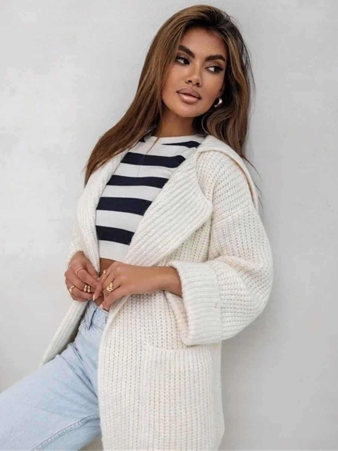 Women's Stylish Pocketed Collared Neck Drop Shoulder Cardigan Sweater - Perfect for Office Wear, Casual Outfits & Fall Layering