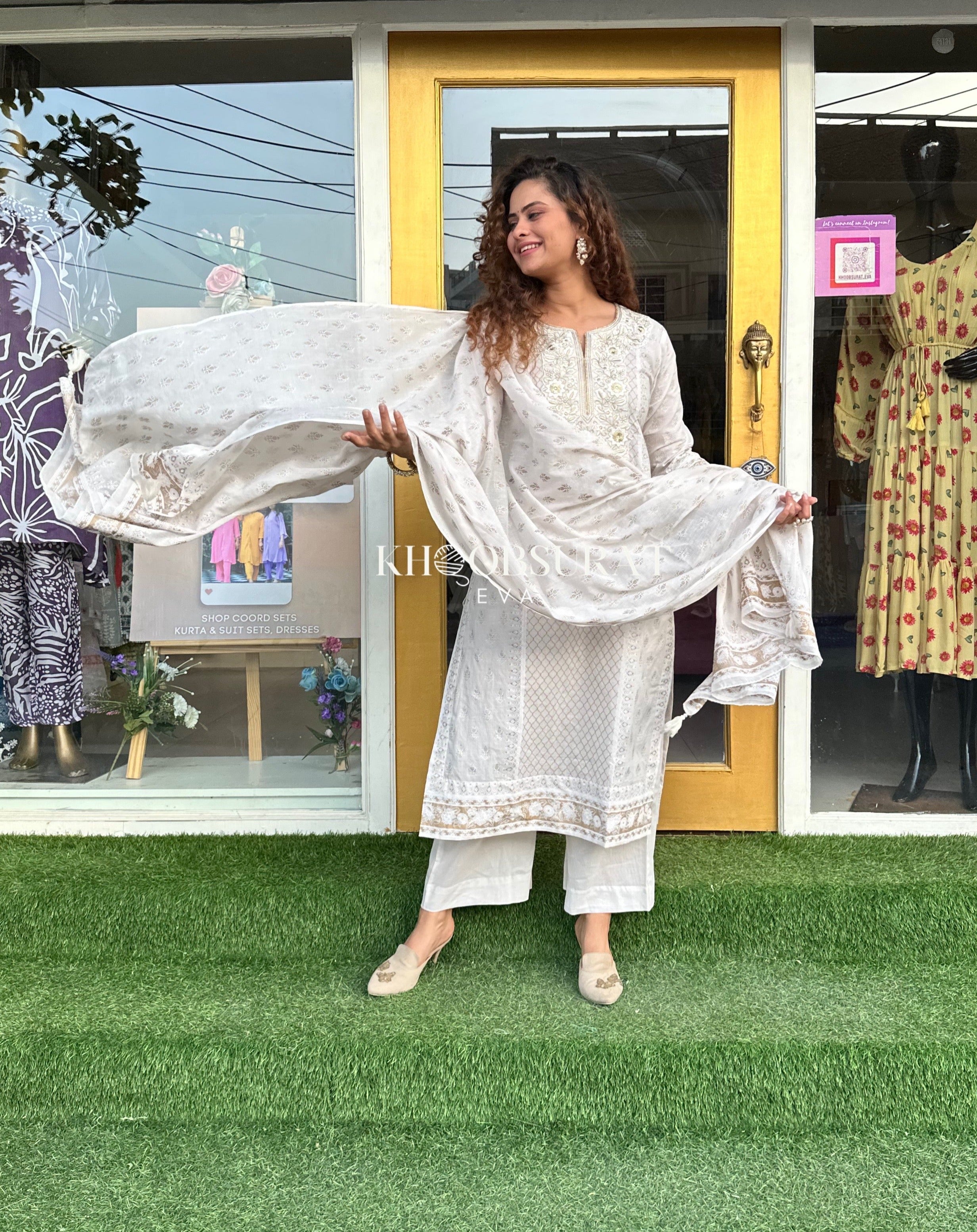 Elegant White Cotton Suit with Exquisite Embroidery for Women - Perfect for Weddings, Parties & Formal Events