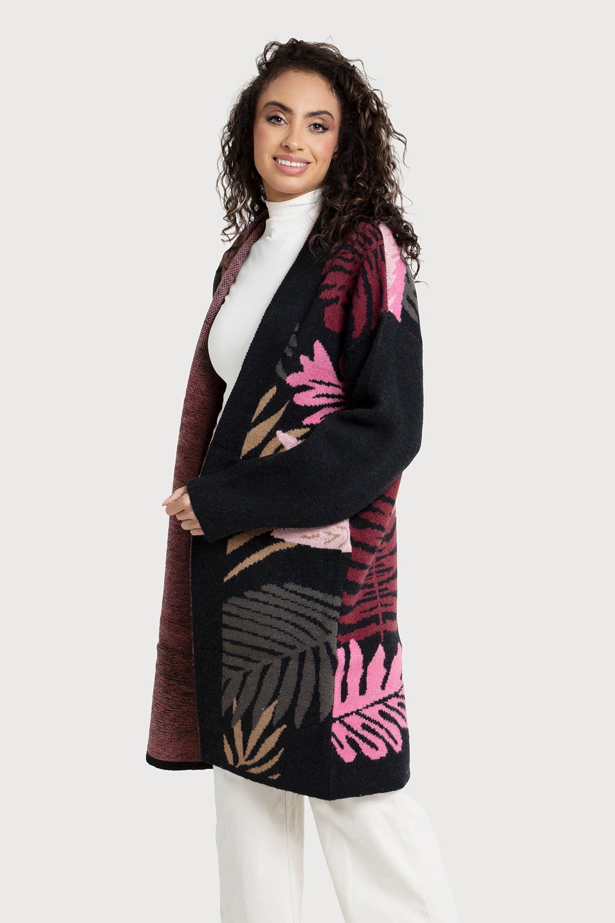 Stylish Tropical Leaves Print Long Cardigan Sweater for Women - Perfect for Beach Cover-Up, Boho Outfits & Casual Layering
