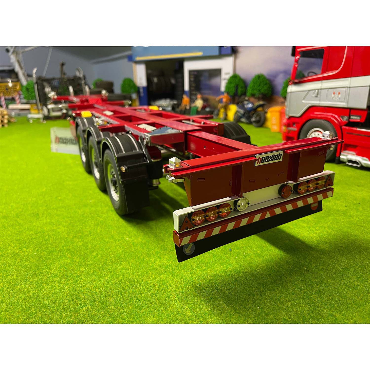 FuryBear 3-Axle Stretchable Frame Trailer for 1/14 Scale RC Tractor Trucks | DIY Radio Controlled Car Accessory | Perfect for Hobby Models & Servo Upgrades | Ideal for RC Truck Shows & Off-Road Simulation