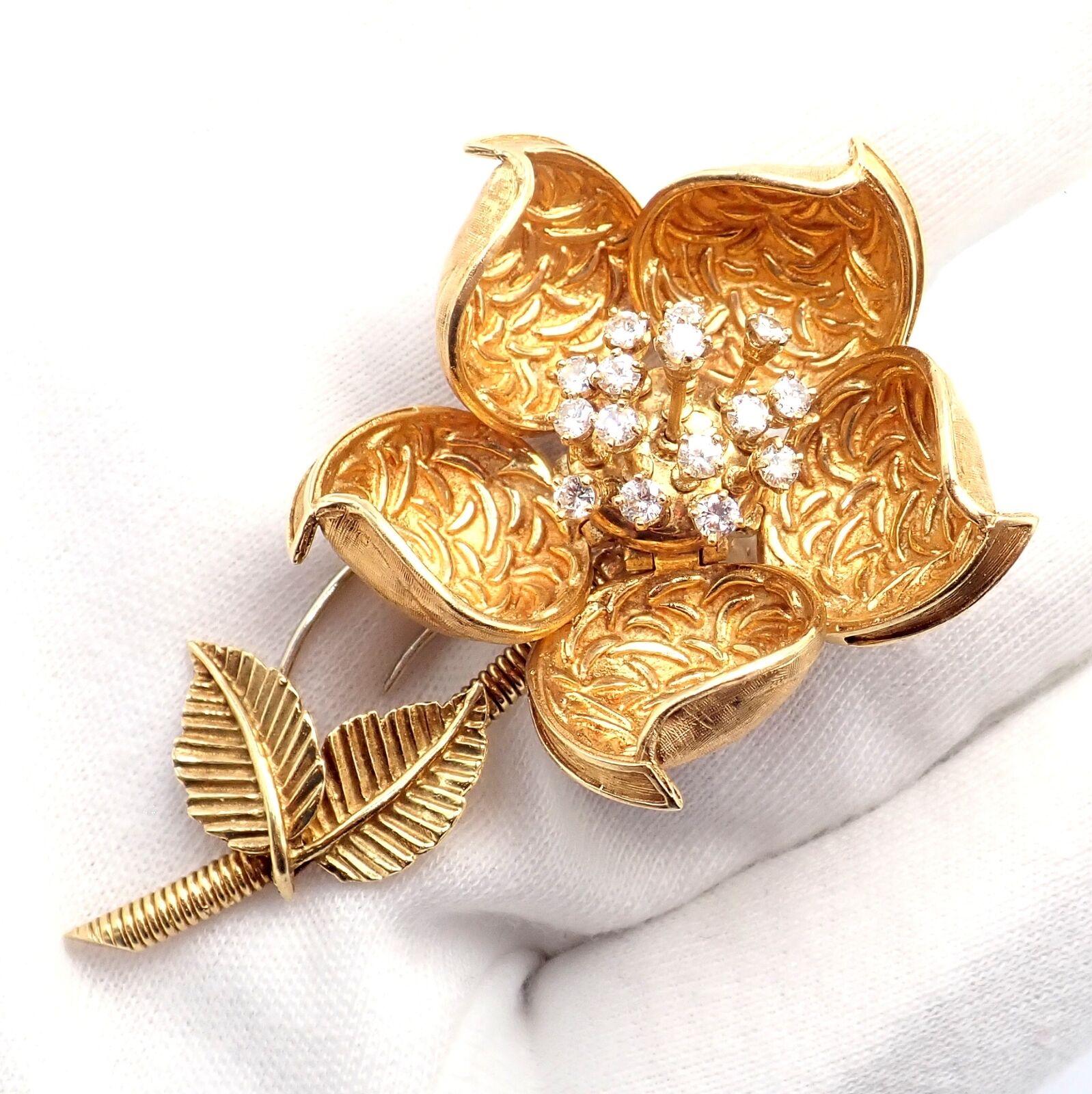Hammerman Brothers 18k Yellow Gold Diamond Rose Flower Brooch Pin - Elegant Day & Night Jewelry for Women, Perfect for Weddings, Parties & Special Occasions