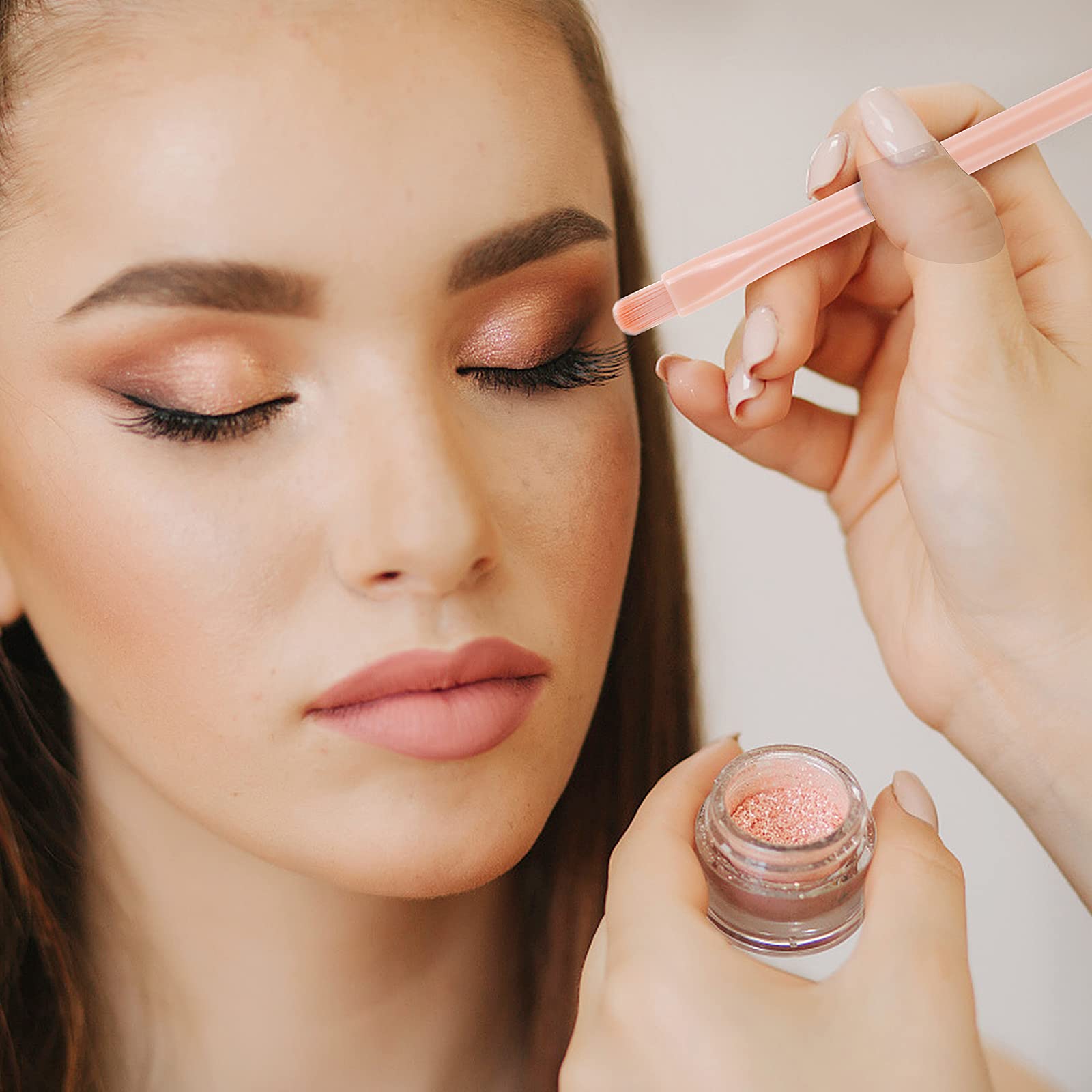 Molain Retractable Makeup Brush Set - 4 in 1 Portable Travel Cosmetic Brushes for Lips, Highlight, Eyeshadow & Foundation | Mini Face Powder & Blending Brush | Perfect for On-the-Go Makeup & Travel Essentials (Pink)
