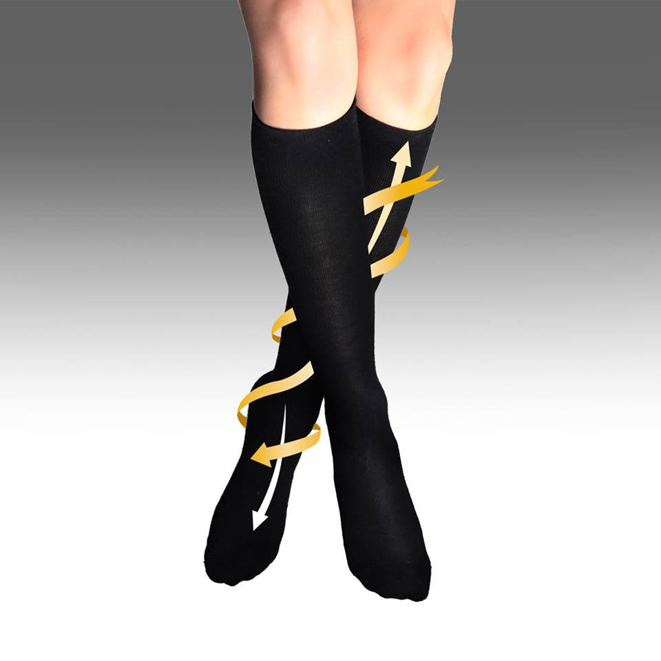 Cabeau Bamboo Compression Socks for Women & Men - Breathable & Comfortable Travel Socks for Long Flights, Running, Nursing & Recovery - Perfect for Athletes, Nurses & Frequent Flyers