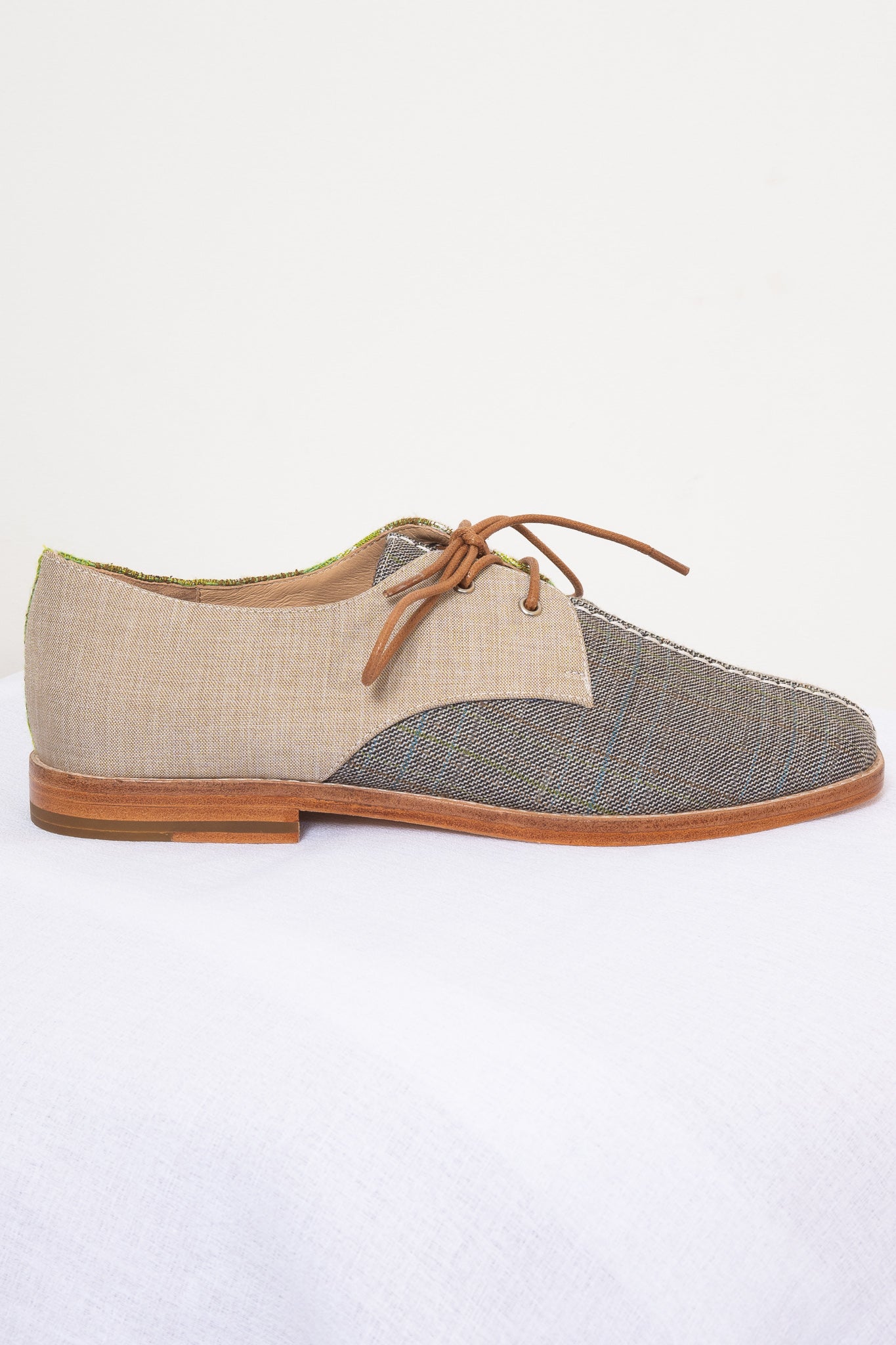 M.A. Dainty Oxford Shoes for Women - Classic Comfortable Flat Dress Shoes for Office, Wedding & Formal Occasions