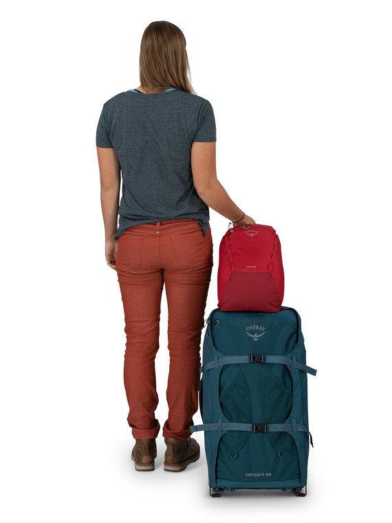 Osprey Daylite Cinch Everyday Backpack - Lightweight Hiking & Travel Daypack for Men & Women - Perfect for Commuting, School & Outdoor Adventures (Black)