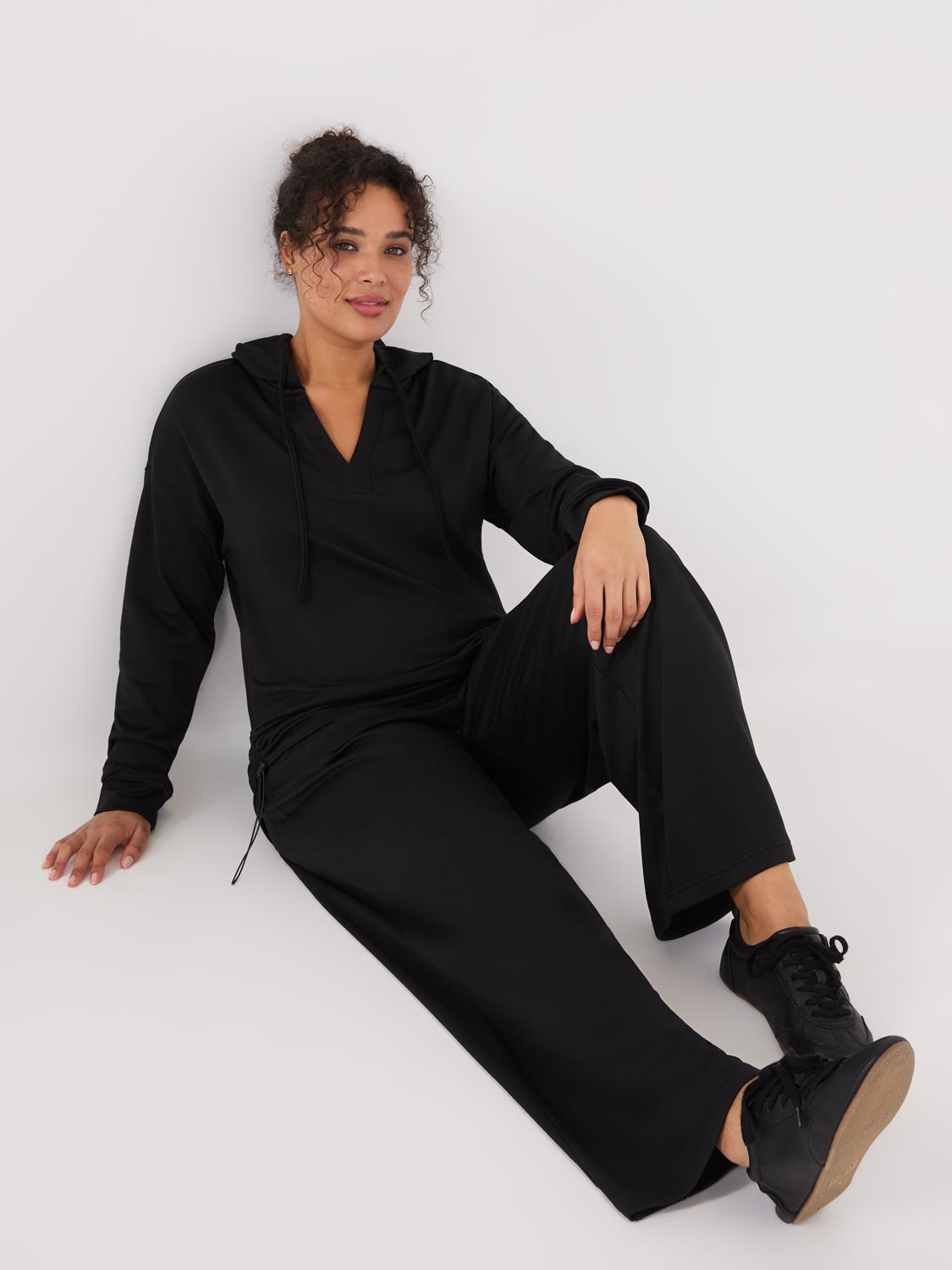 Lightweight Fleece Wide Leg Pants for Women - Cozy Winter Lounge Pants, Elastic Waist Comfortable Joggers - Perfect for Home, Yoga, and Relaxation
