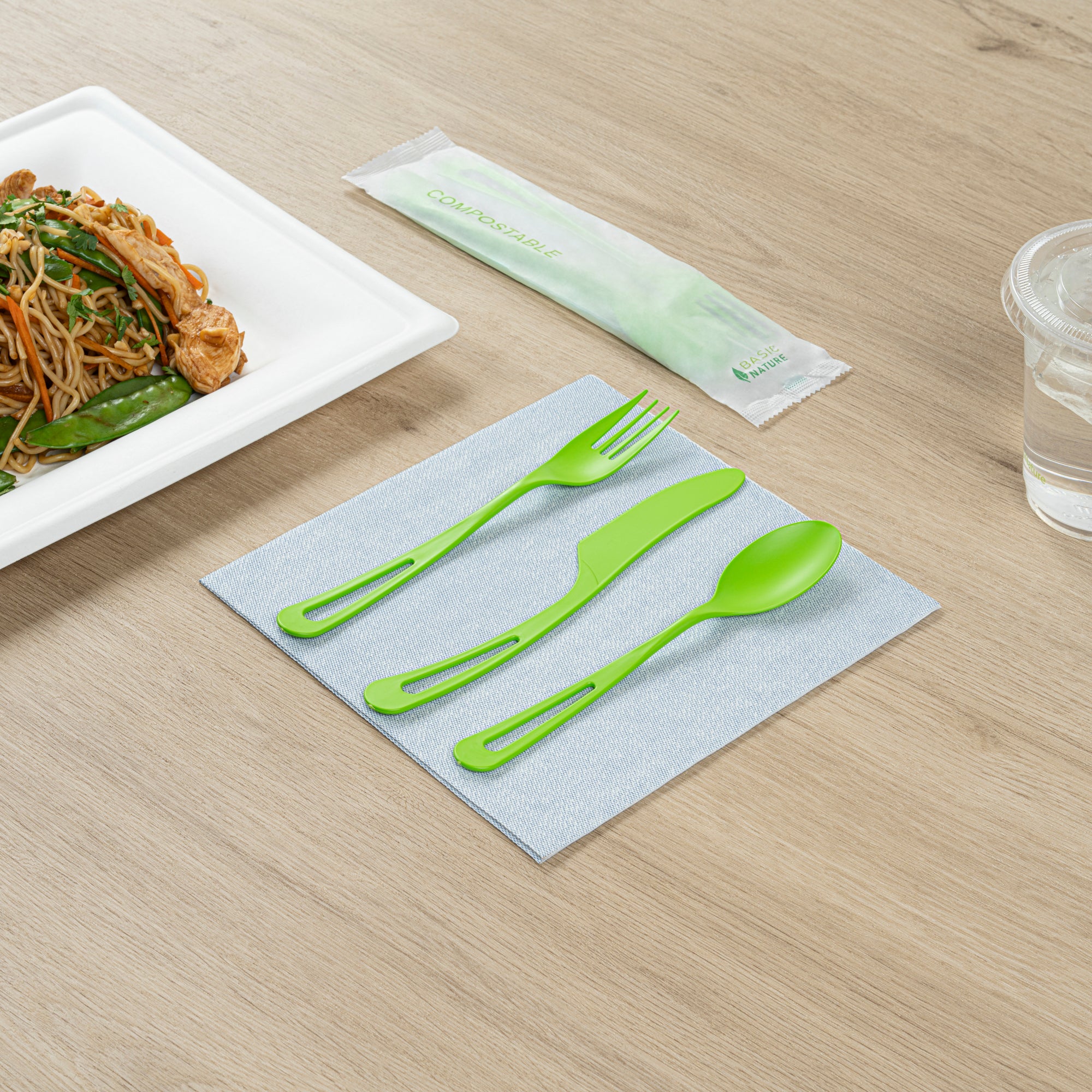 Eco-Friendly Green CPLA Plastic Cutlery Set - 100-Piece Compostable Cutlery with Heat-Resistant Wrapper (7.5