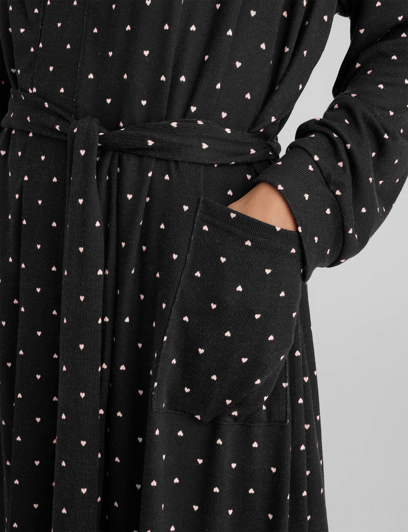 Soft & Cozy Women's Robe - Plush Fleece Bathrobe for Relaxation at Home, Spa & Lounging | Machine Washable