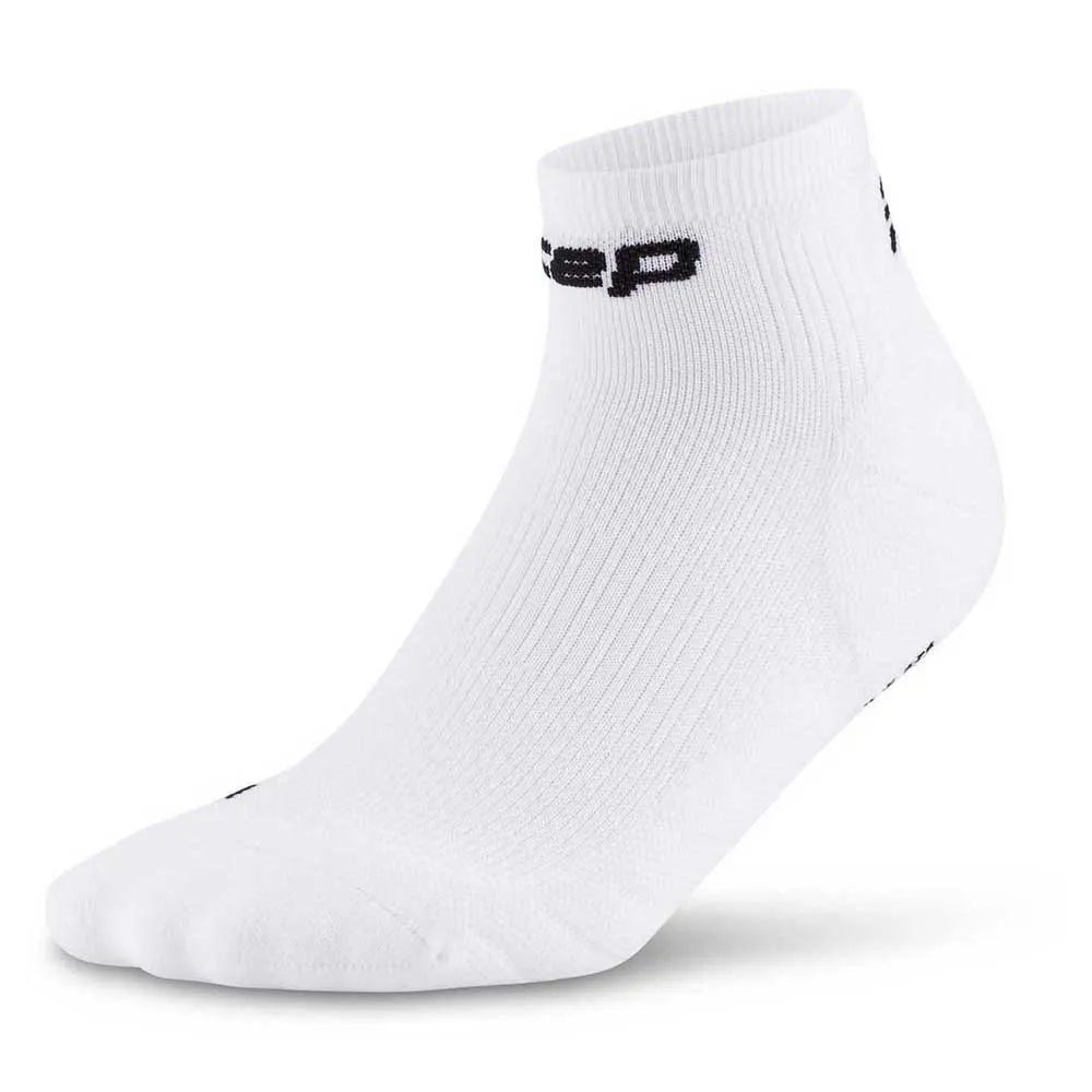 CEP Men's Running Socks - Low Cut 5.0 Performance Athletic Socks for Jogging & Training - Breathable White Sports Socks for Marathon, Gym & Everyday Wear