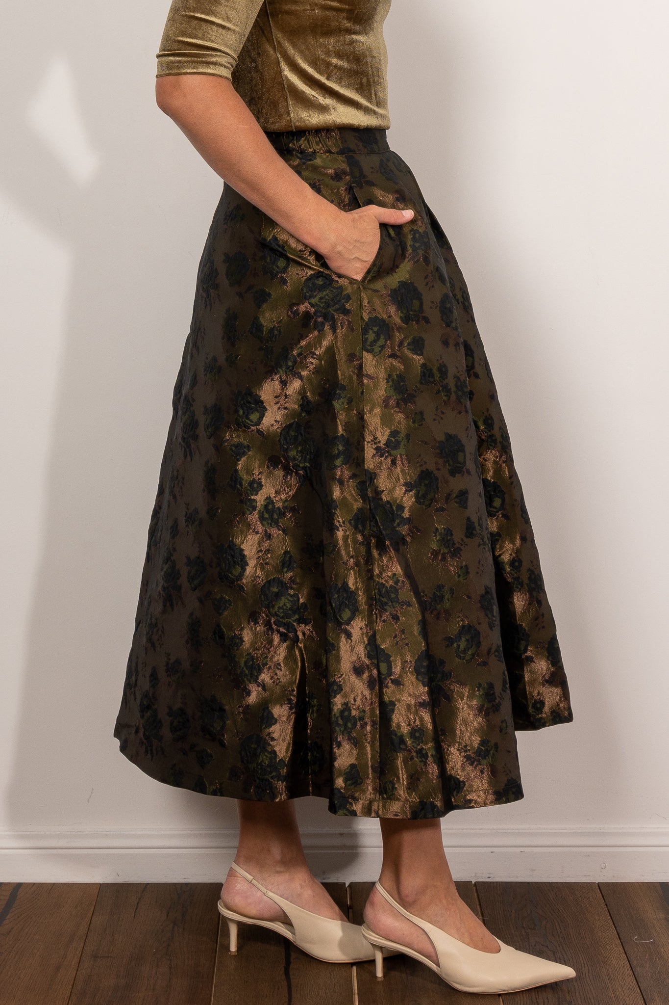 M.A. Dainty Parted Skirt - Women's Fashion Flowy Midi Skirt for Casual Wear, Office & Date Night Outfits