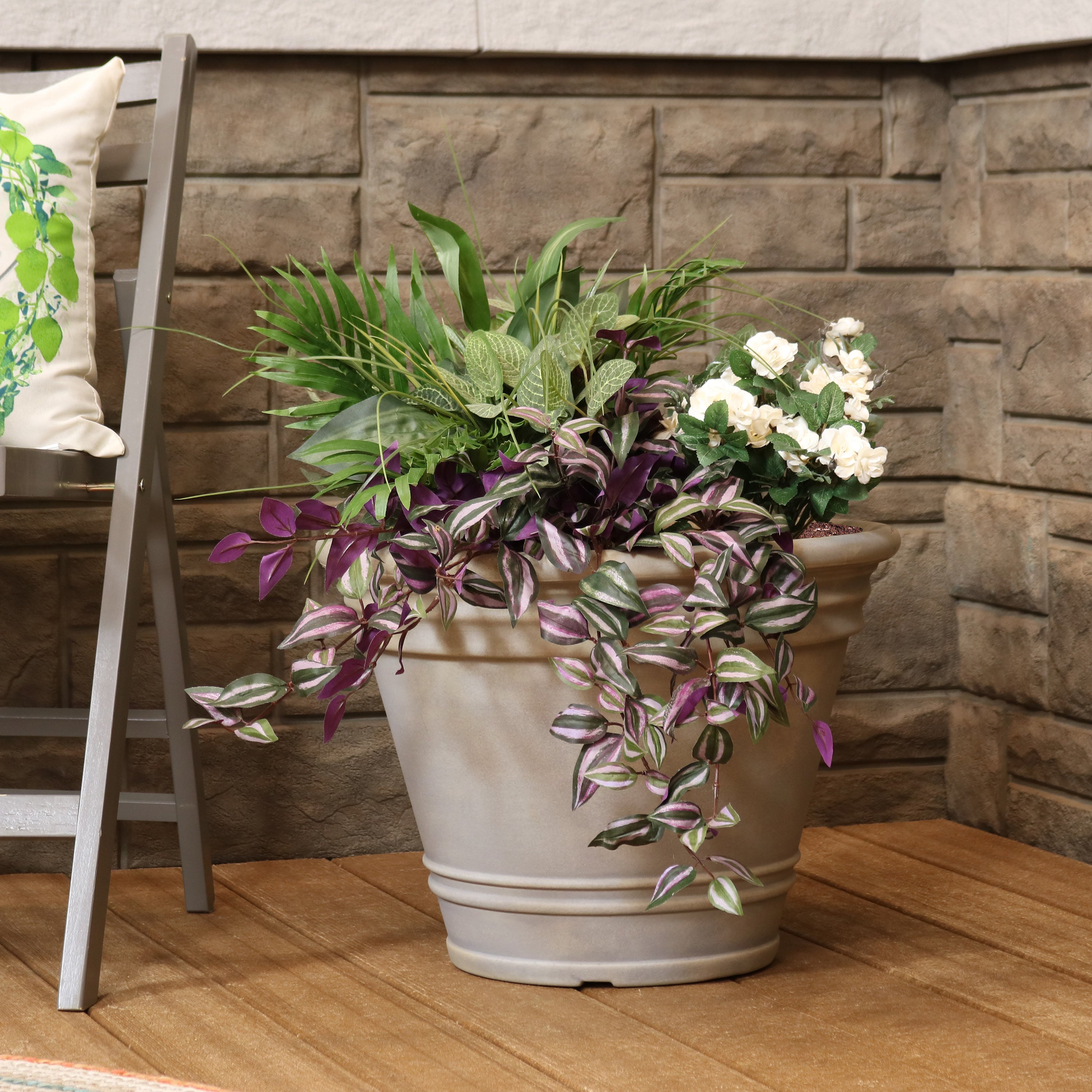 Sunnydaze Franklin Polyresin Outdoor Flowerpot Planter - Decorative Garden Pot for Plants, Flowers & Herbs - Perfect for Patio, Balcony & Backyard Decor