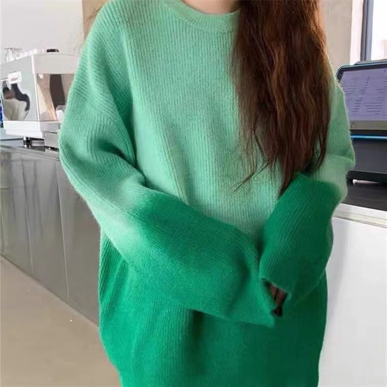 Trendy Loose Round Neck Gradient Knitted Sweater - Casual Oversized Pullover for Women | Perfect for Fall Layering, Coffee Dates & Cozy Weekends
