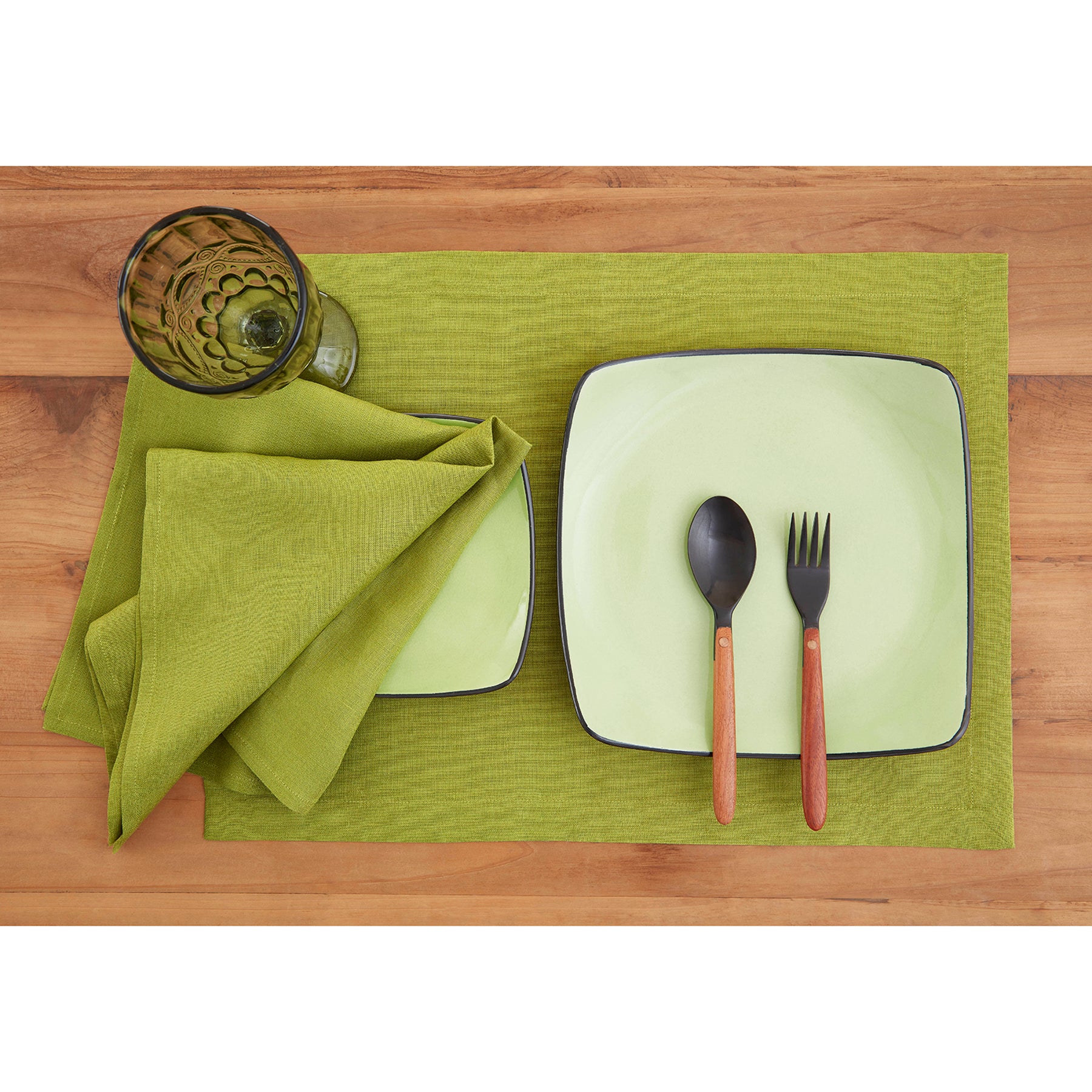 Premium Fete Placemats Set of 6 - Waterproof & Washable Table Mats for Dining - Elegant Home Decor for Parties, Holidays & Everyday Use