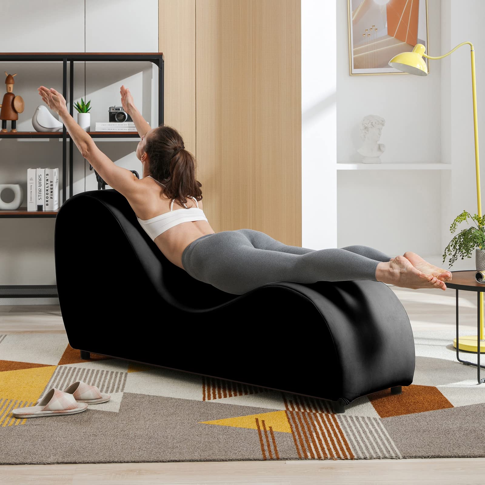 Premium Velvet Yoga Chair for Adults - Modern Curved Yoga Chaise Lounge for Exercise & Relaxation | Indoor Yoga Stretching Chair | Small Chaise Lounge for Living Room & Home Gym | Black - Perfect for Yoga Studios, Home Workouts & Meditation Spaces