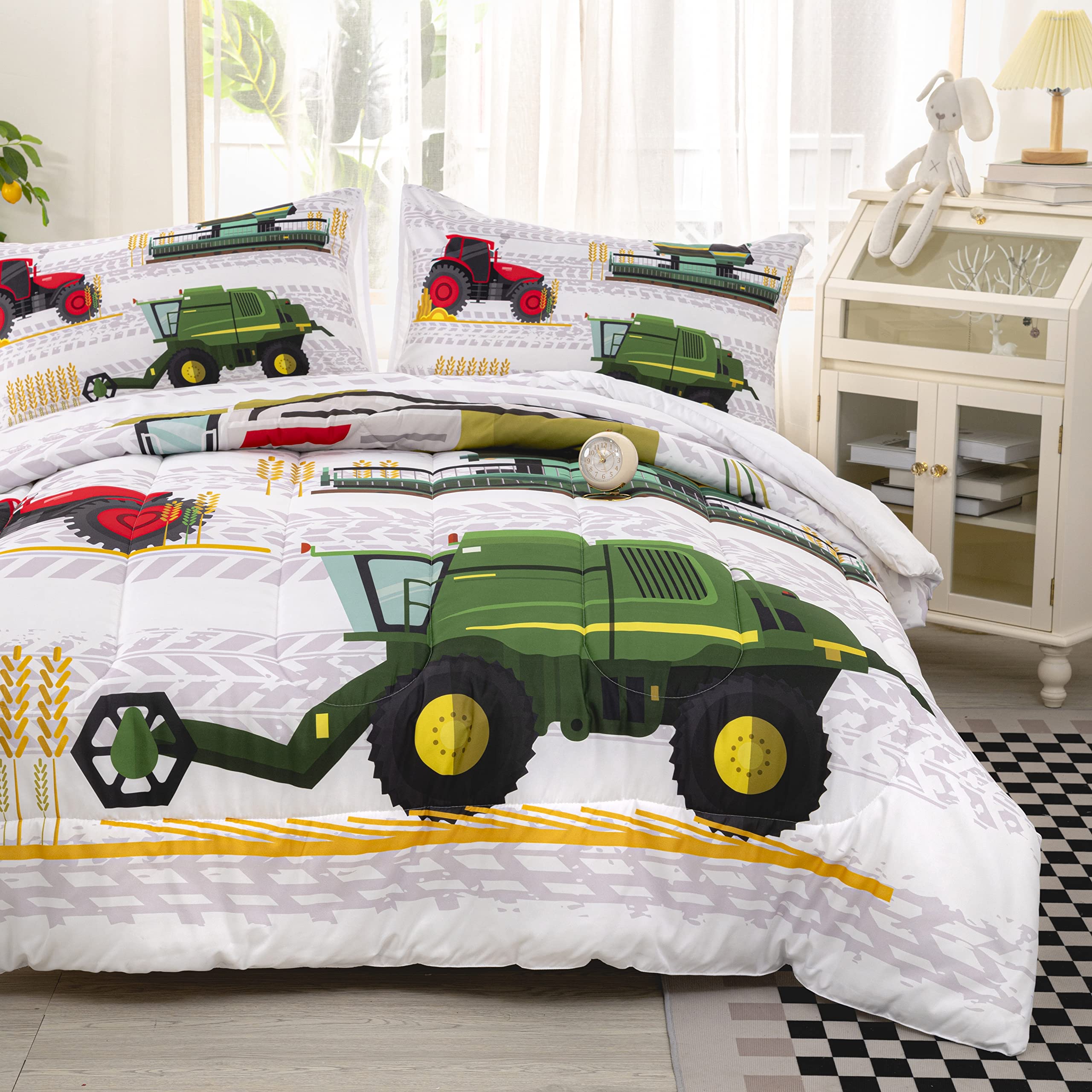 CVHOUSE Boys Tractor Bedding Set - Excavator, Trucks & Cars Themed Comforter with 2 Pillowcases - 3-Piece Kids Bed Set for Farm & Construction Lovers - Perfect for Toddler Rooms, Birthday Gifts & Nursery Decor