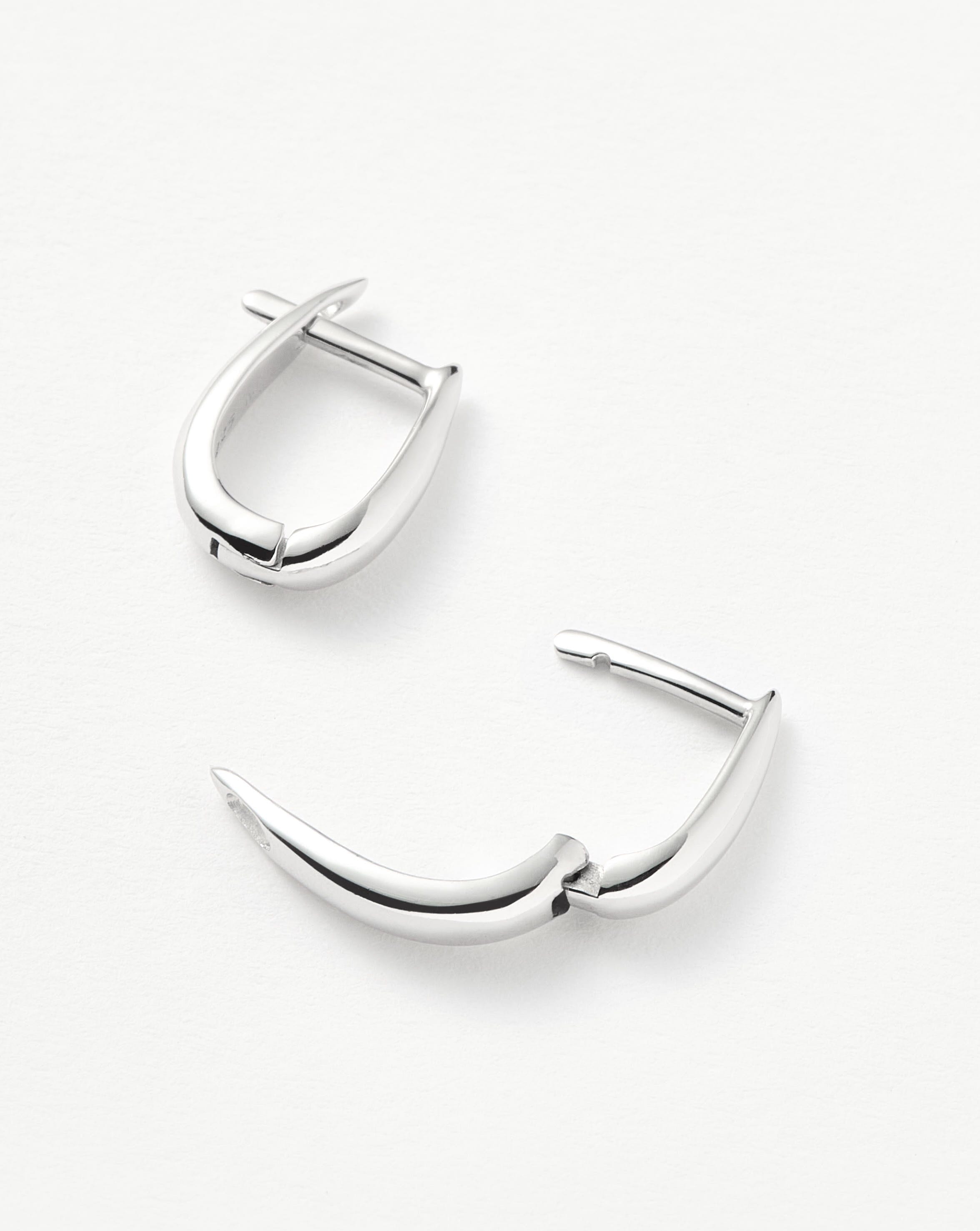 Sterling Silver Claw Huggie Earrings for Women - Minimalist Hoop Earrings for Everyday Wear, Gift for Her, Birthday, Anniversary, Valentine's Day