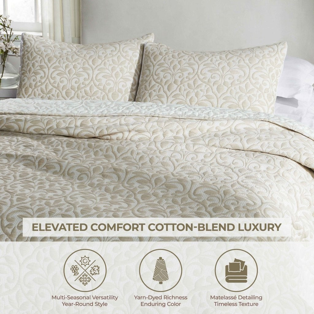 Premium Vineyard Cotton Blend Medium Weight Matelasse Woven Coverlet - Soft Bedspread for Master Bedroom, Guest Room & Luxury Hotels