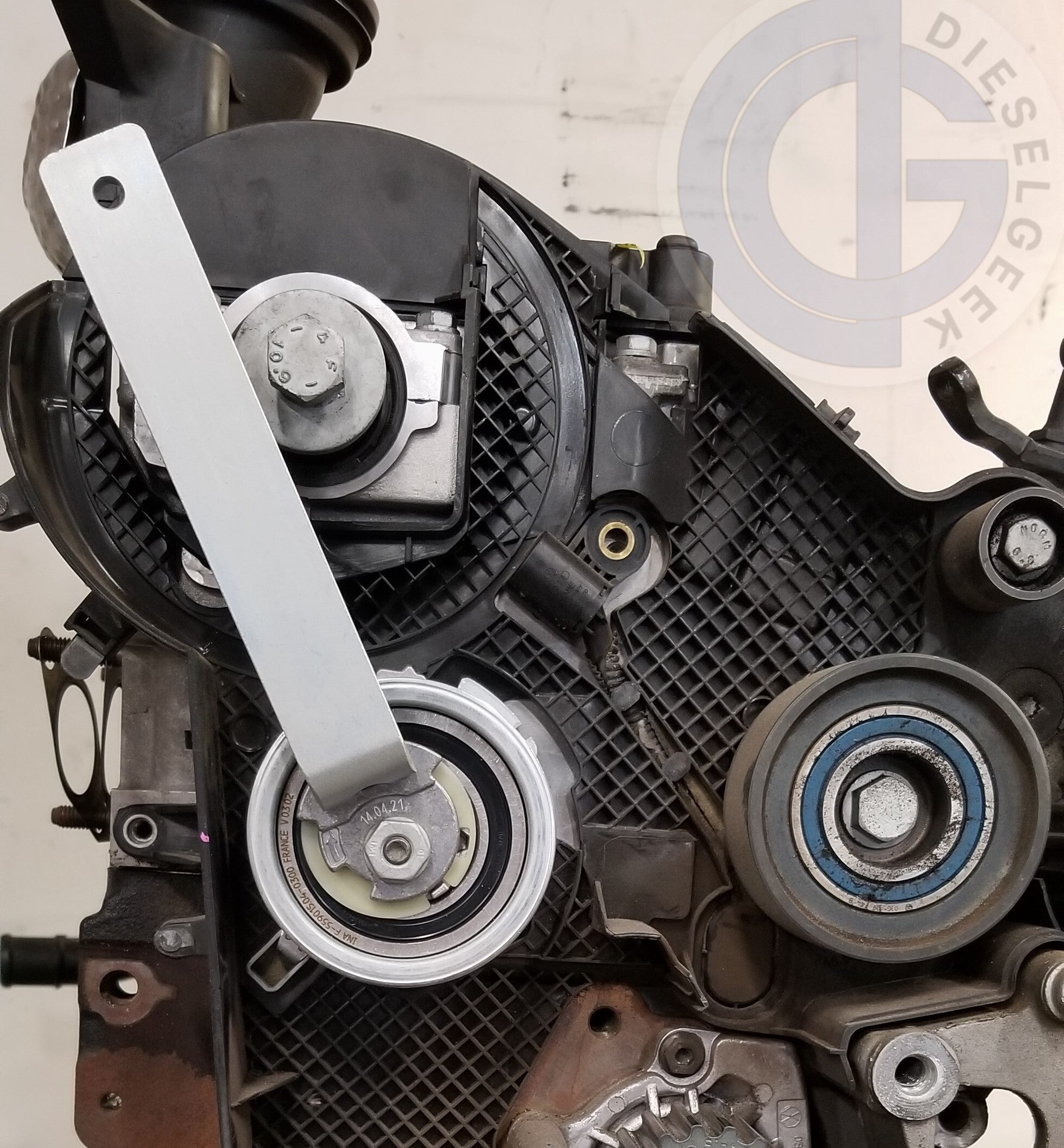 VW TDI Timing Belt Tensioner Wrench - Compact & Durable Tool for Volkswagen Diesel Engines | Perfect for DIY Repairs & Professional Mechanics