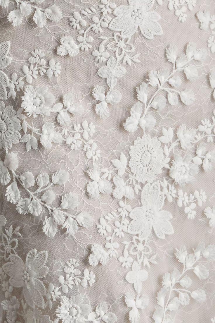 Willowby by Watters Cecilia Wedding Gown - Elegant Lace Bridal Dress for Romantic Ceremonies & Beach Weddings